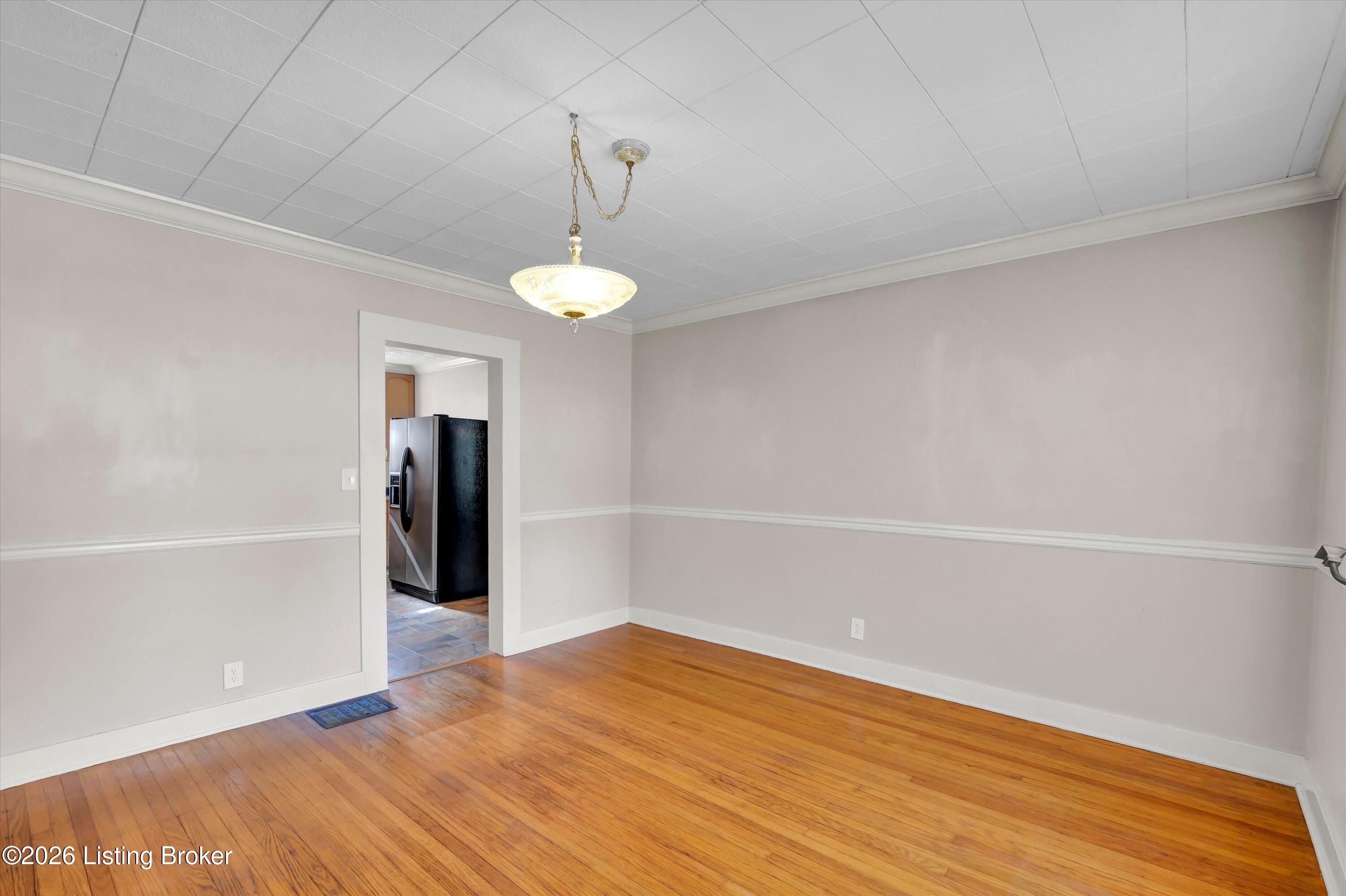 1006 Palatka Rd Property Photo 4