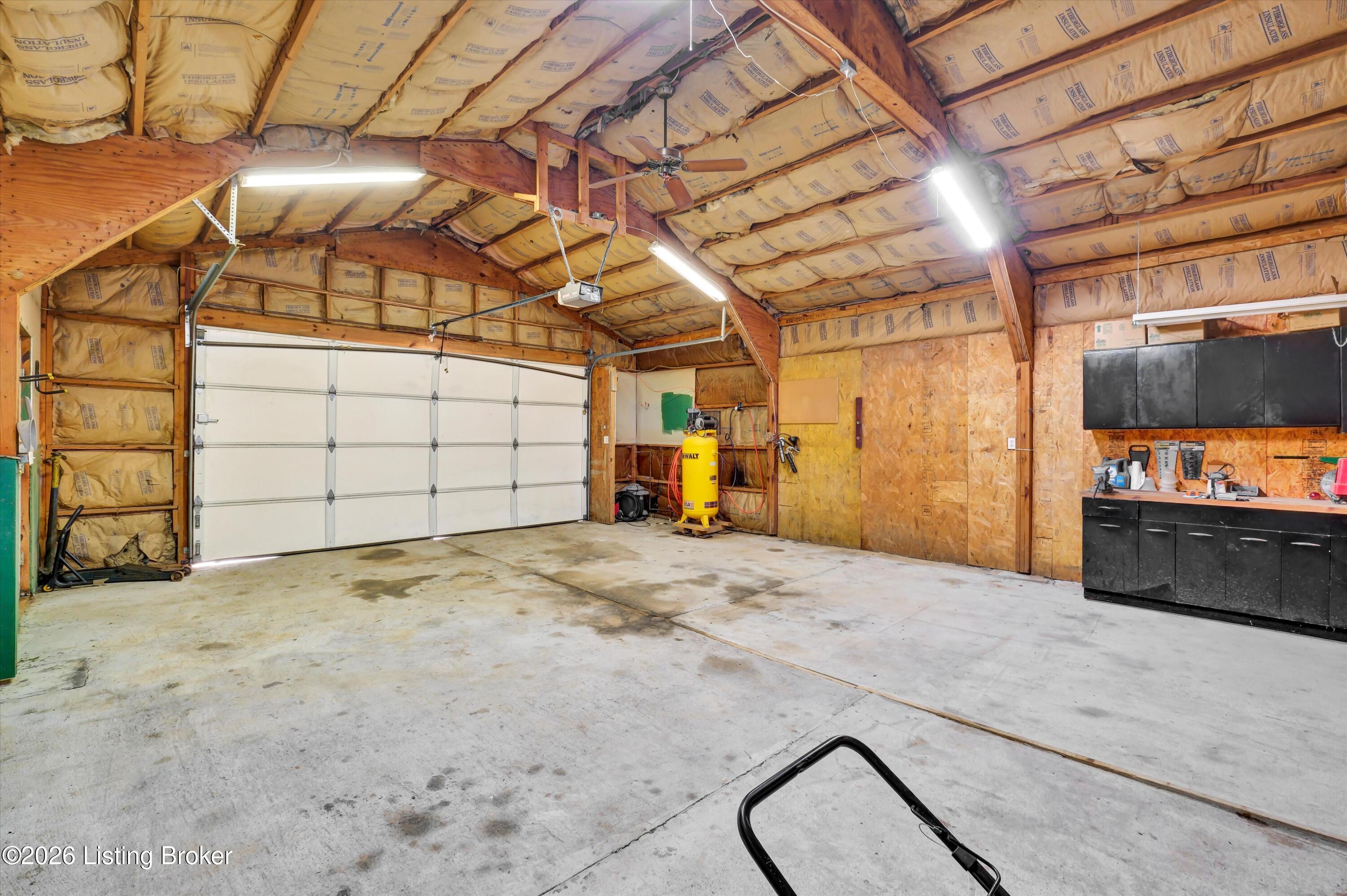 1006 Palatka Rd Property Photo 11