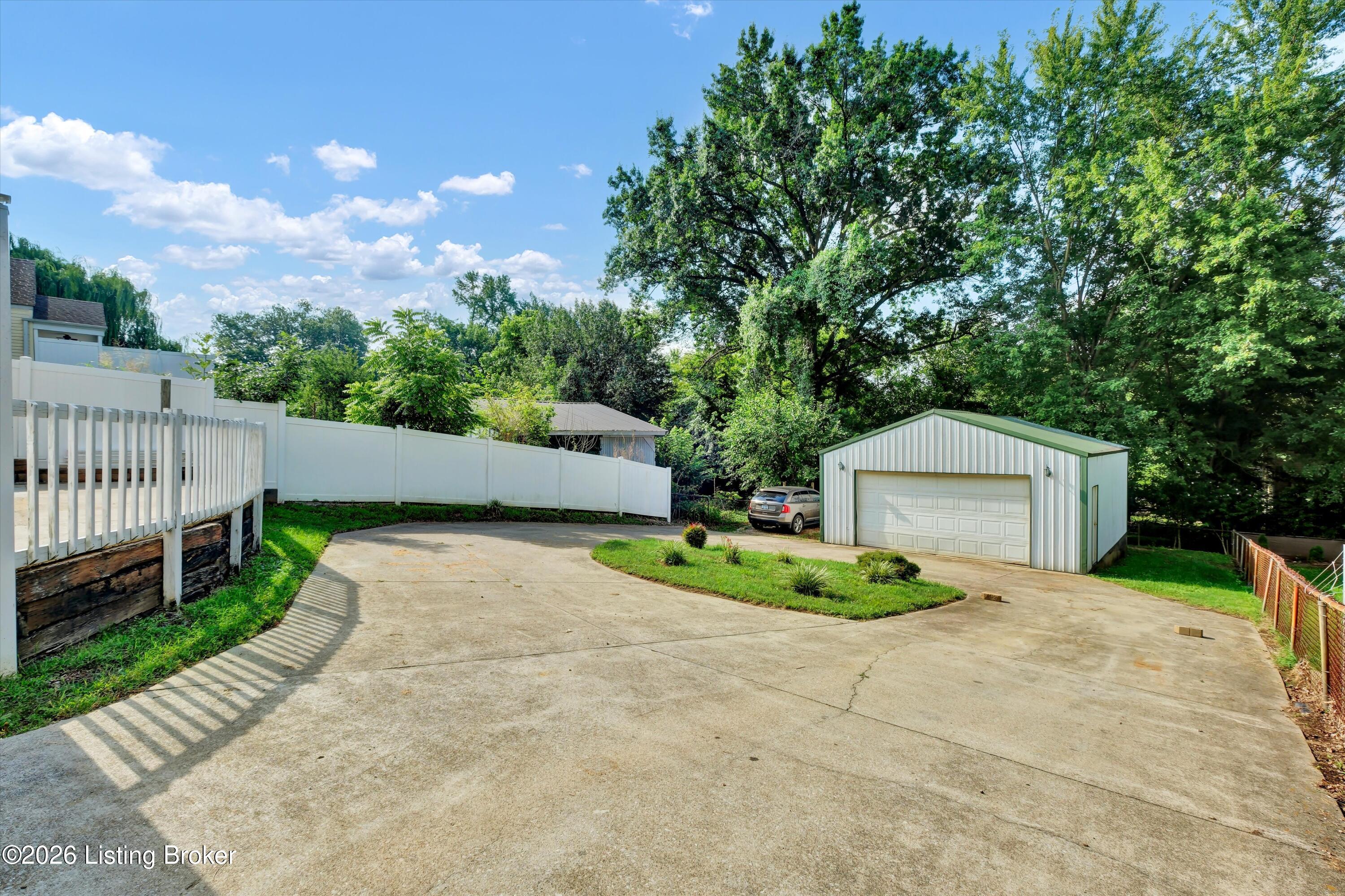 1006 Palatka Rd Property Photo 41