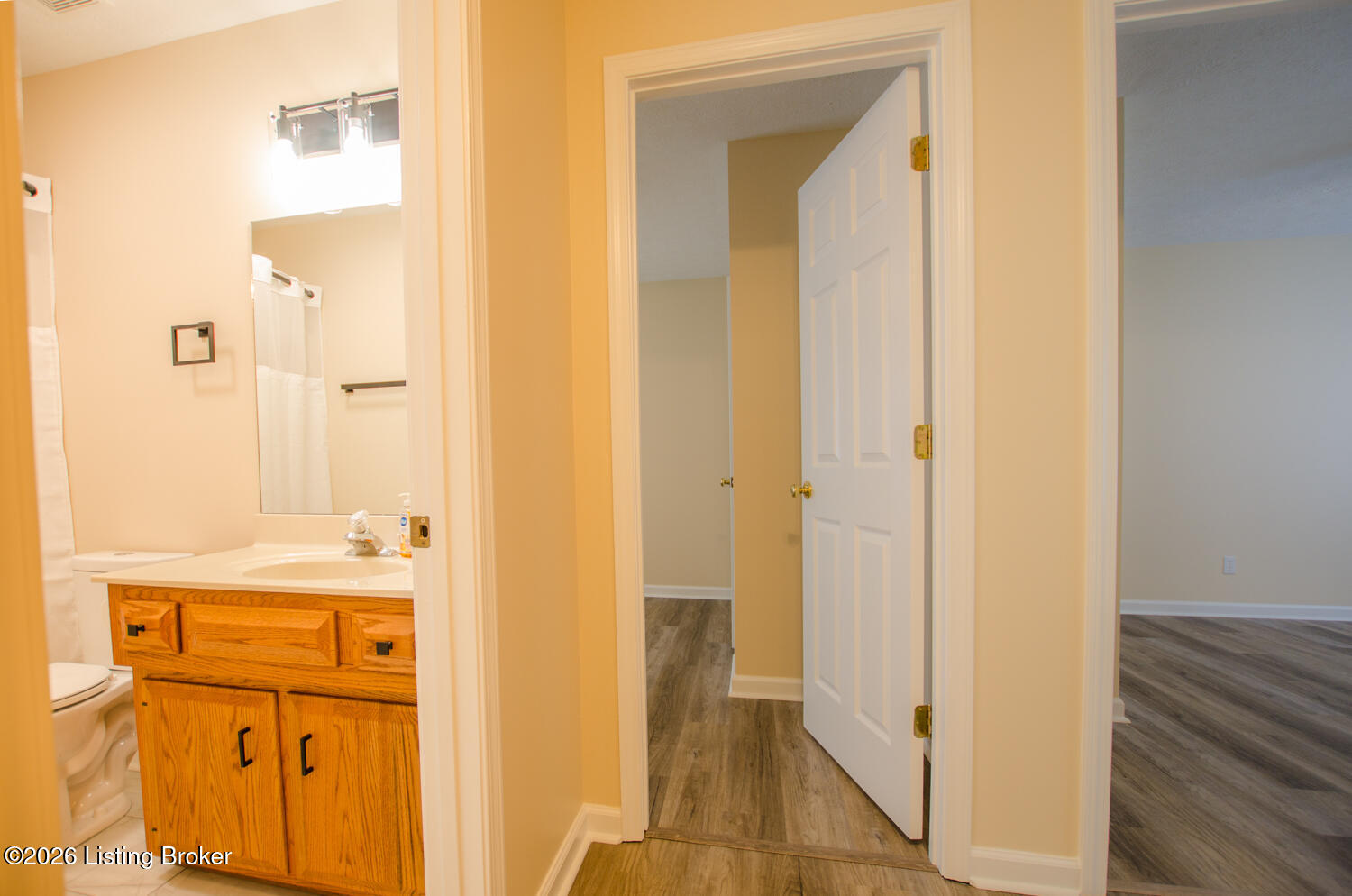 1003 Creek Pointe Dr Property Photo 21