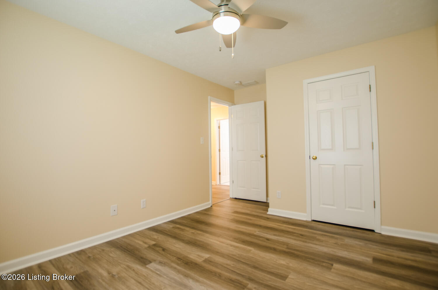 1003 Creek Pointe Dr Property Photo 24