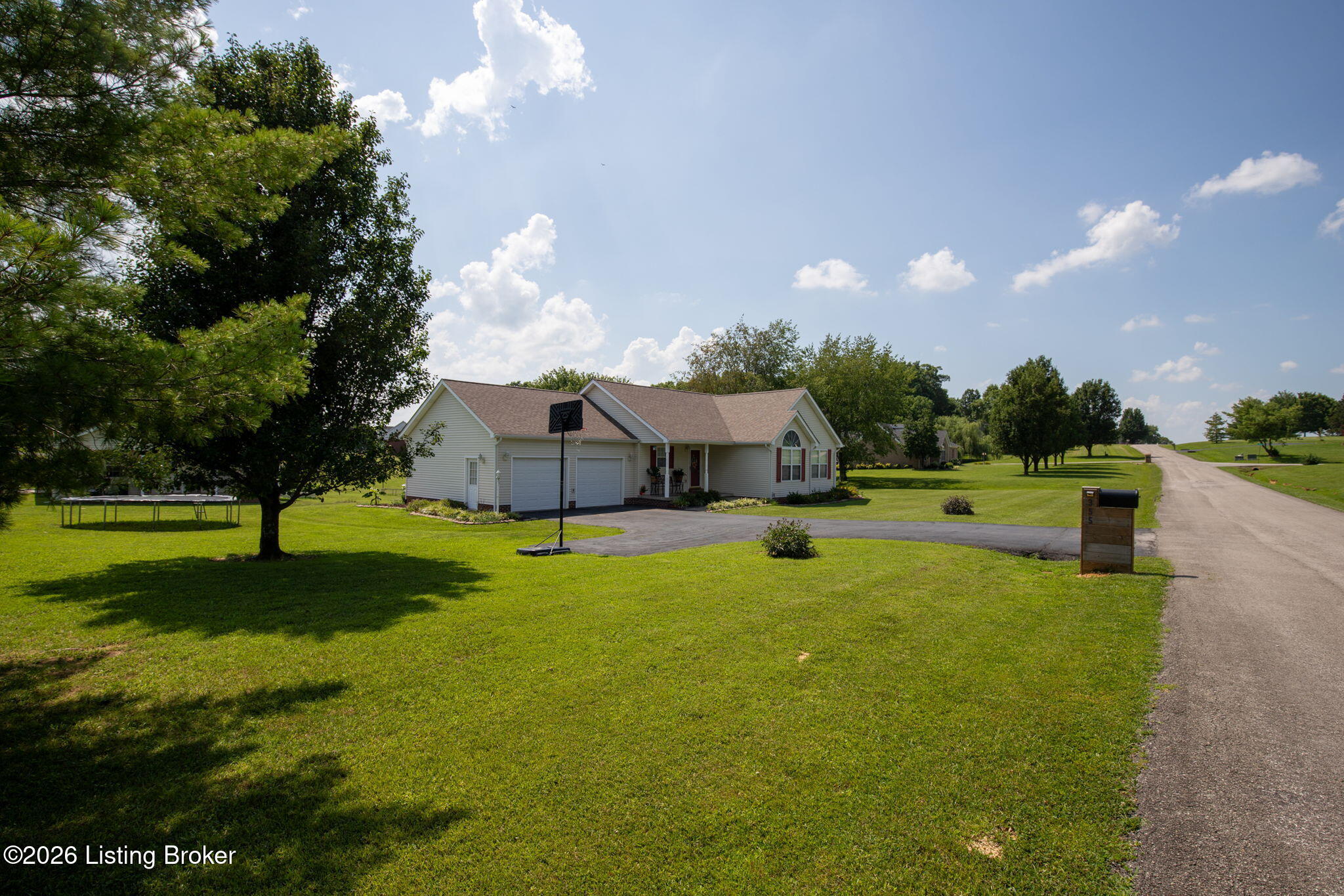 355 Logan Ln Property Photo 6