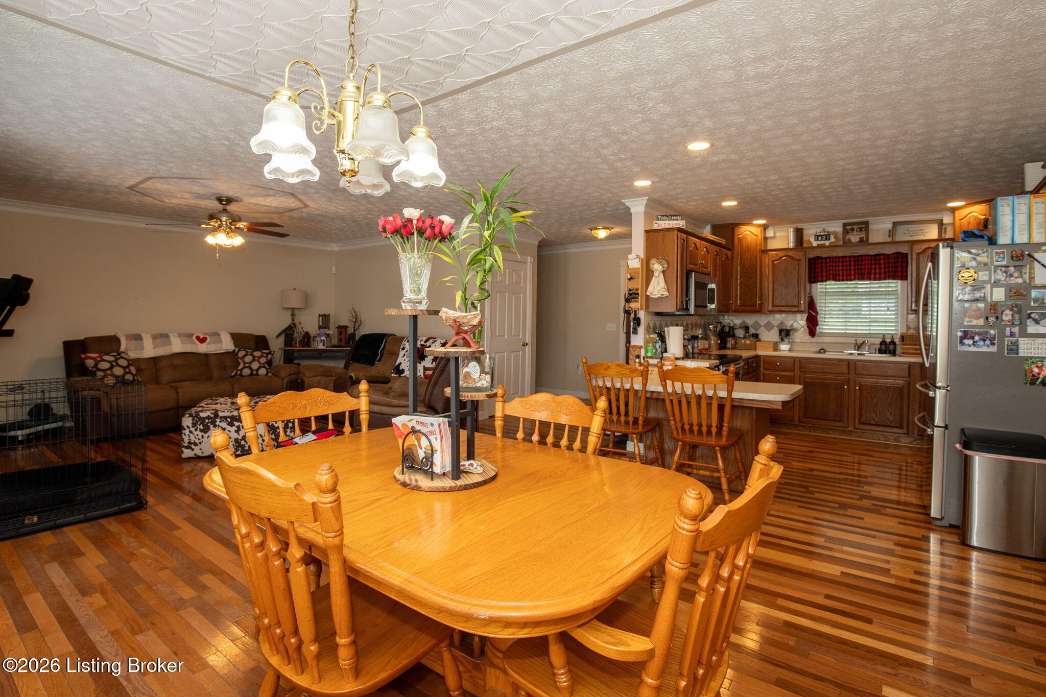 355 Logan Ln Property Photo 17