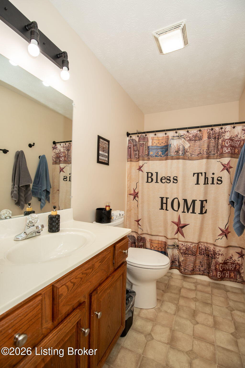 355 Logan Ln Property Photo 33