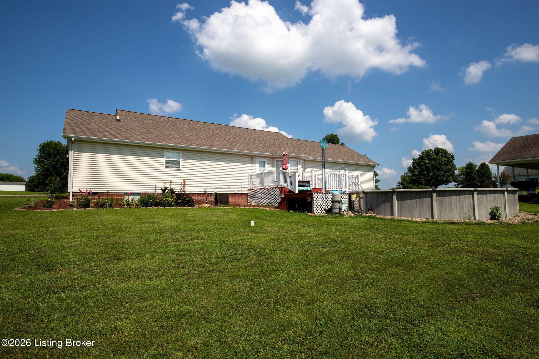 355 Logan Ln Property Photo 58