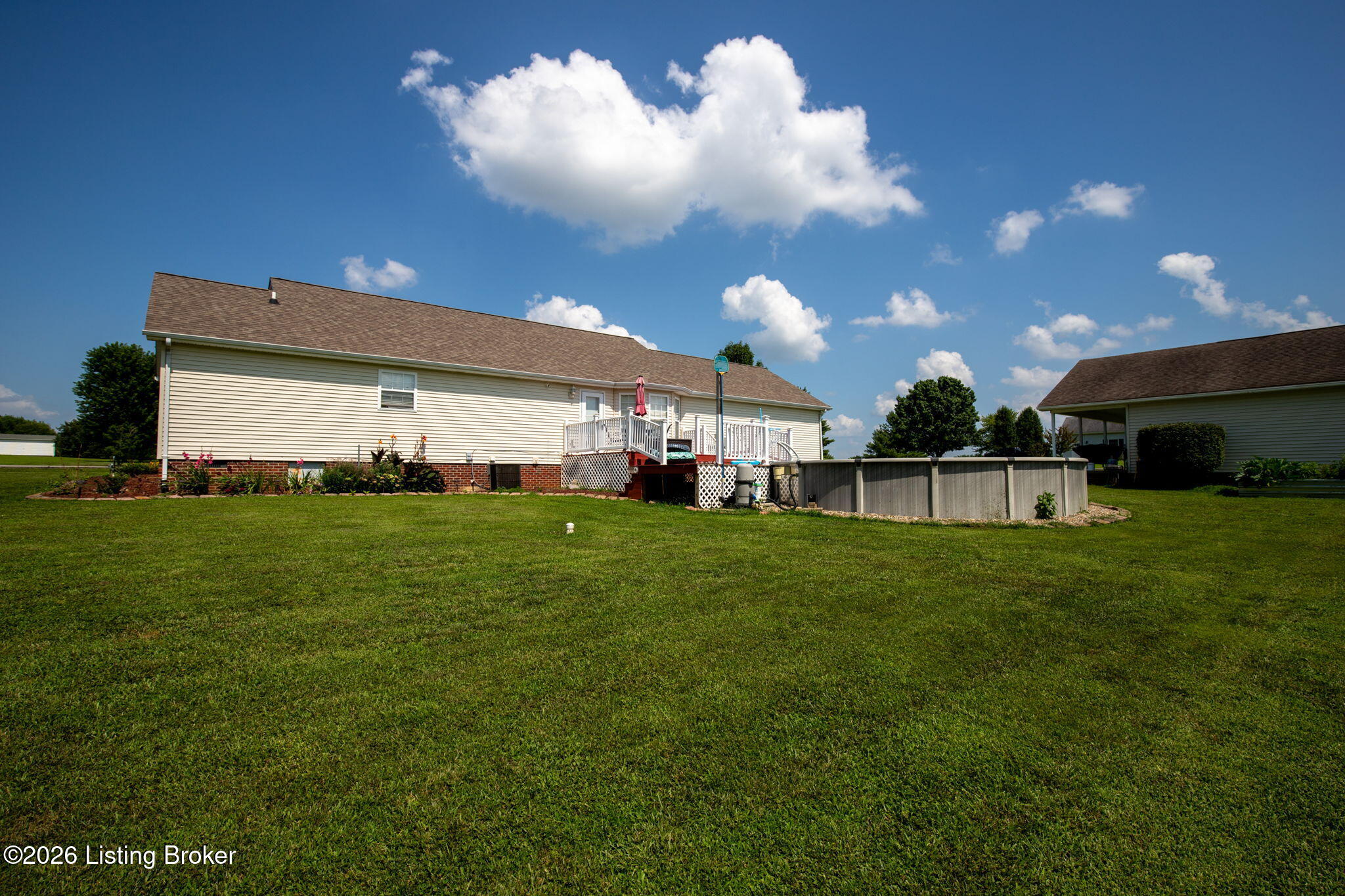 355 Logan Ln Property Photo 59