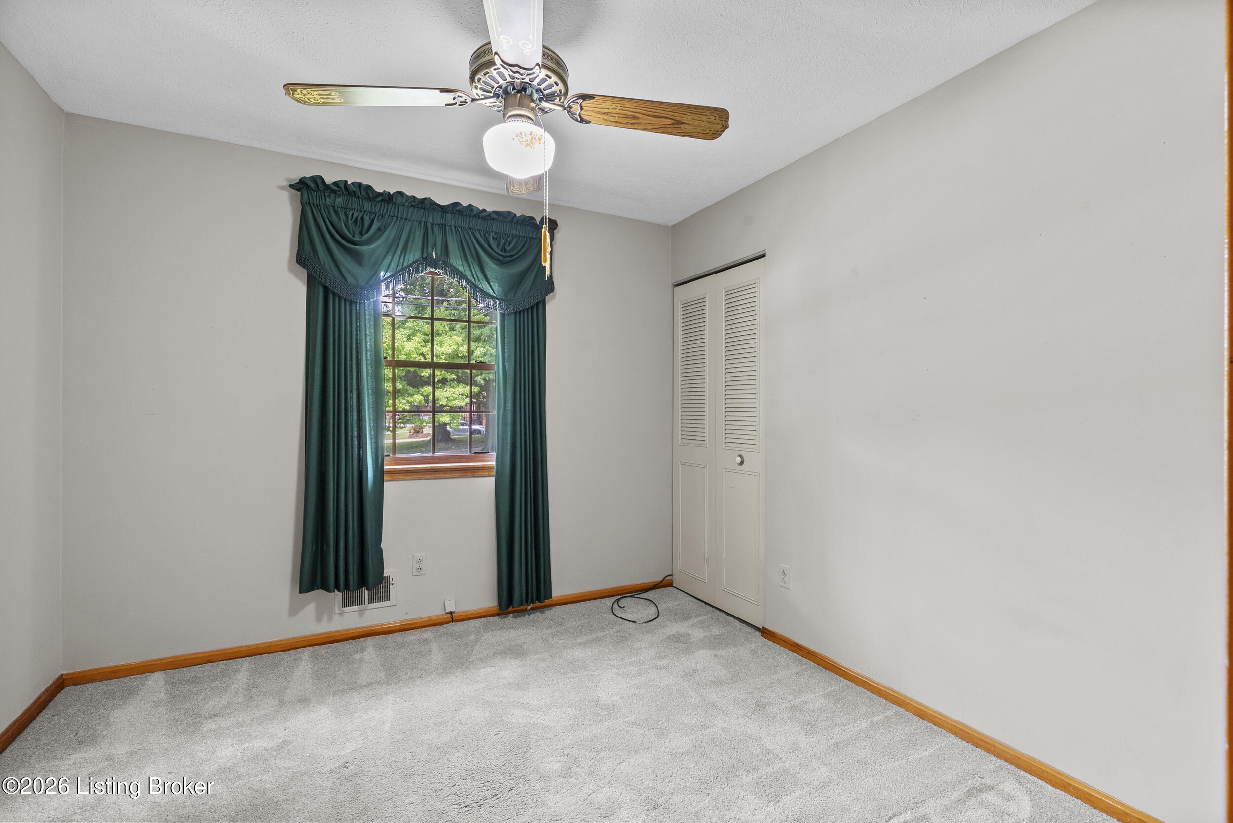 3820 Pinecroft Dr Property Photo 23