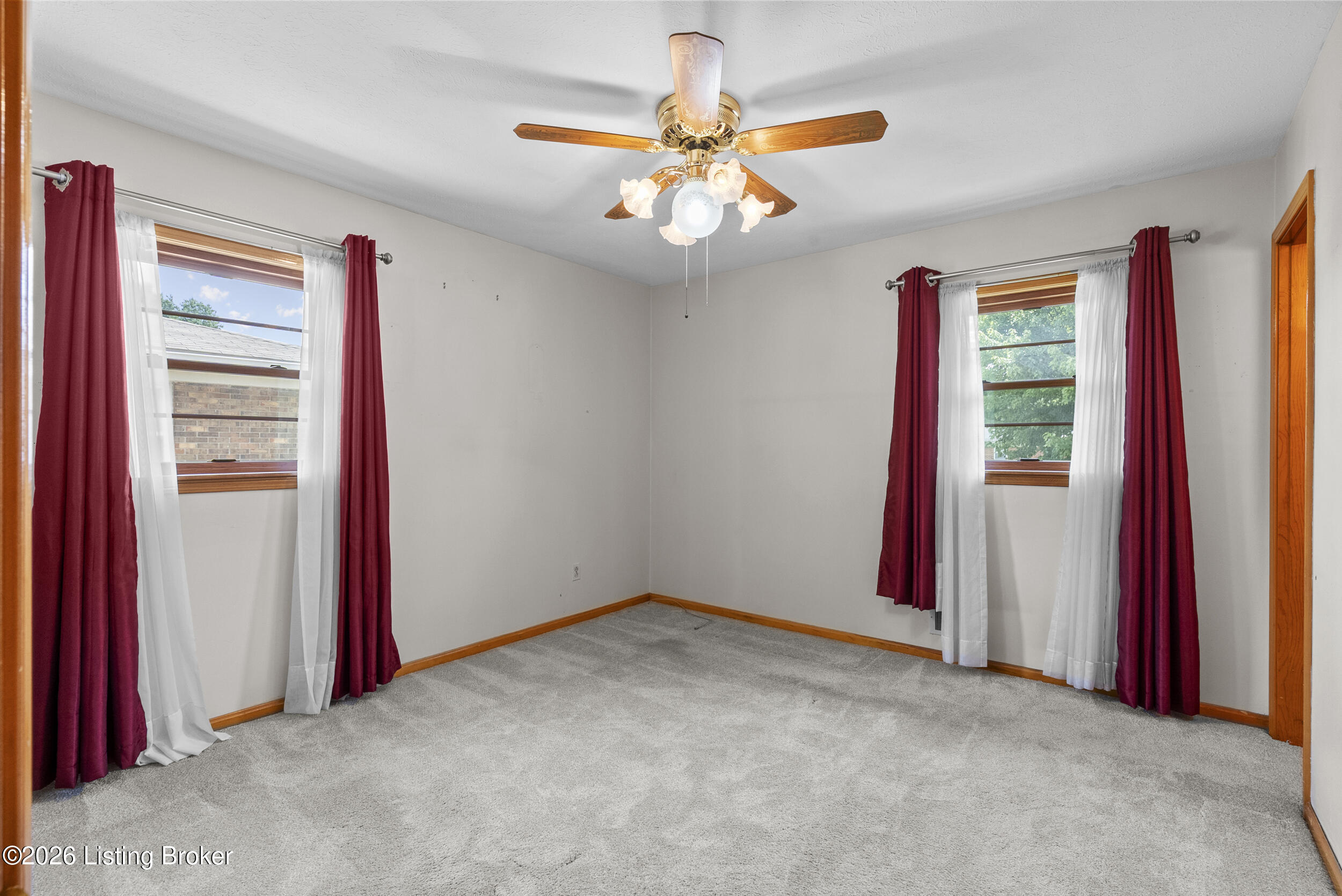 3820 Pinecroft Dr Property Photo 31