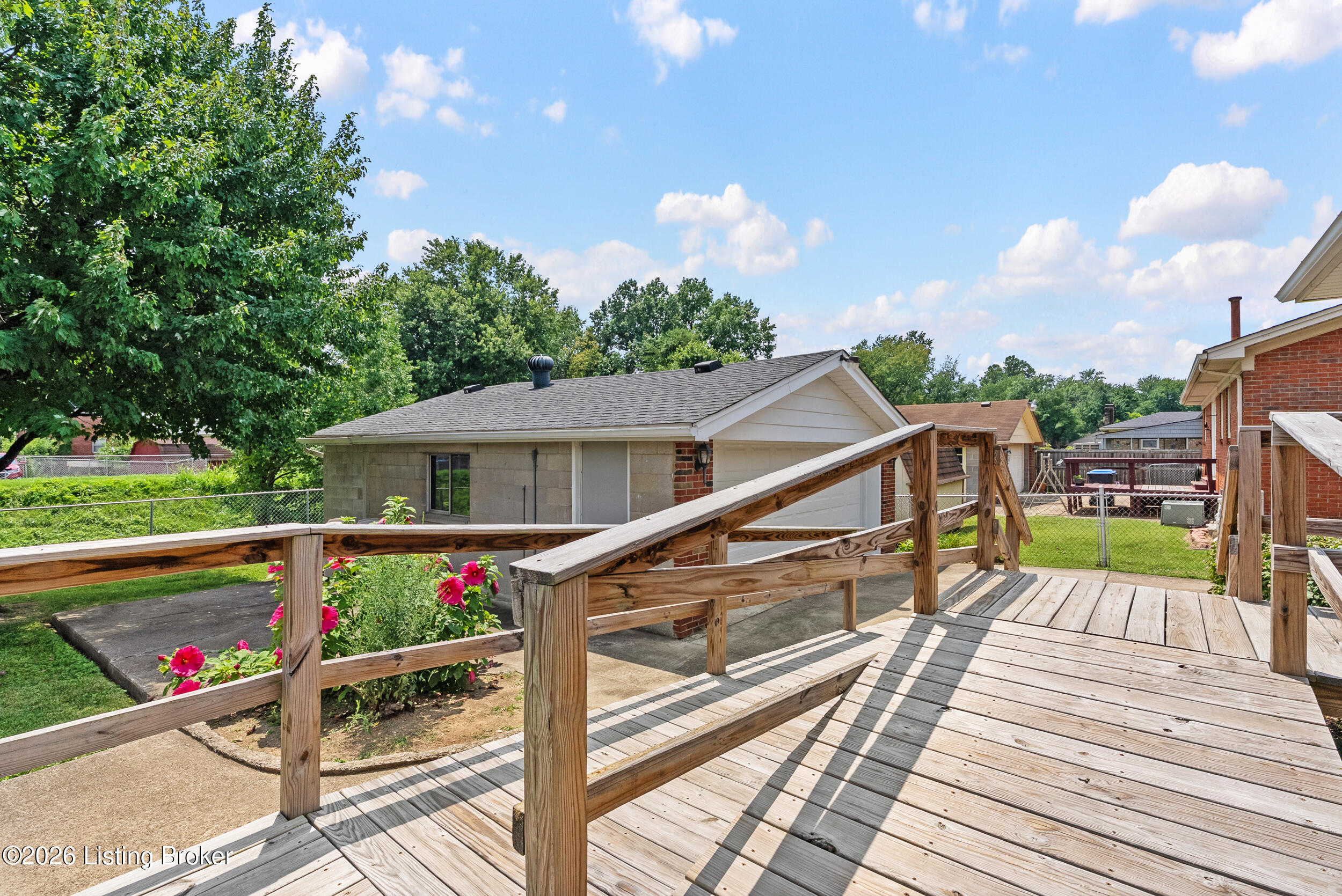 3820 Pinecroft Dr Property Photo 47