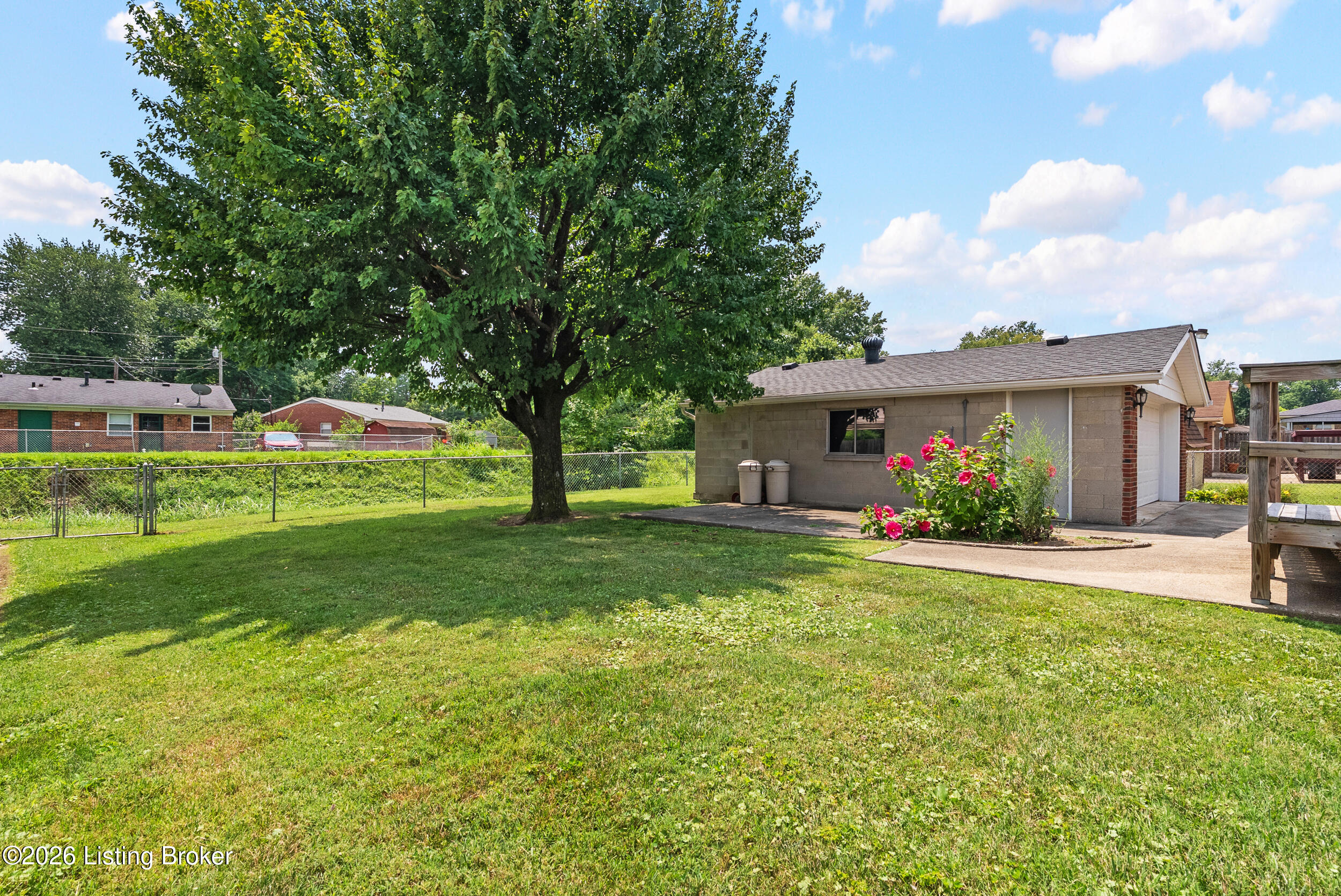 3820 Pinecroft Dr Property Photo 50