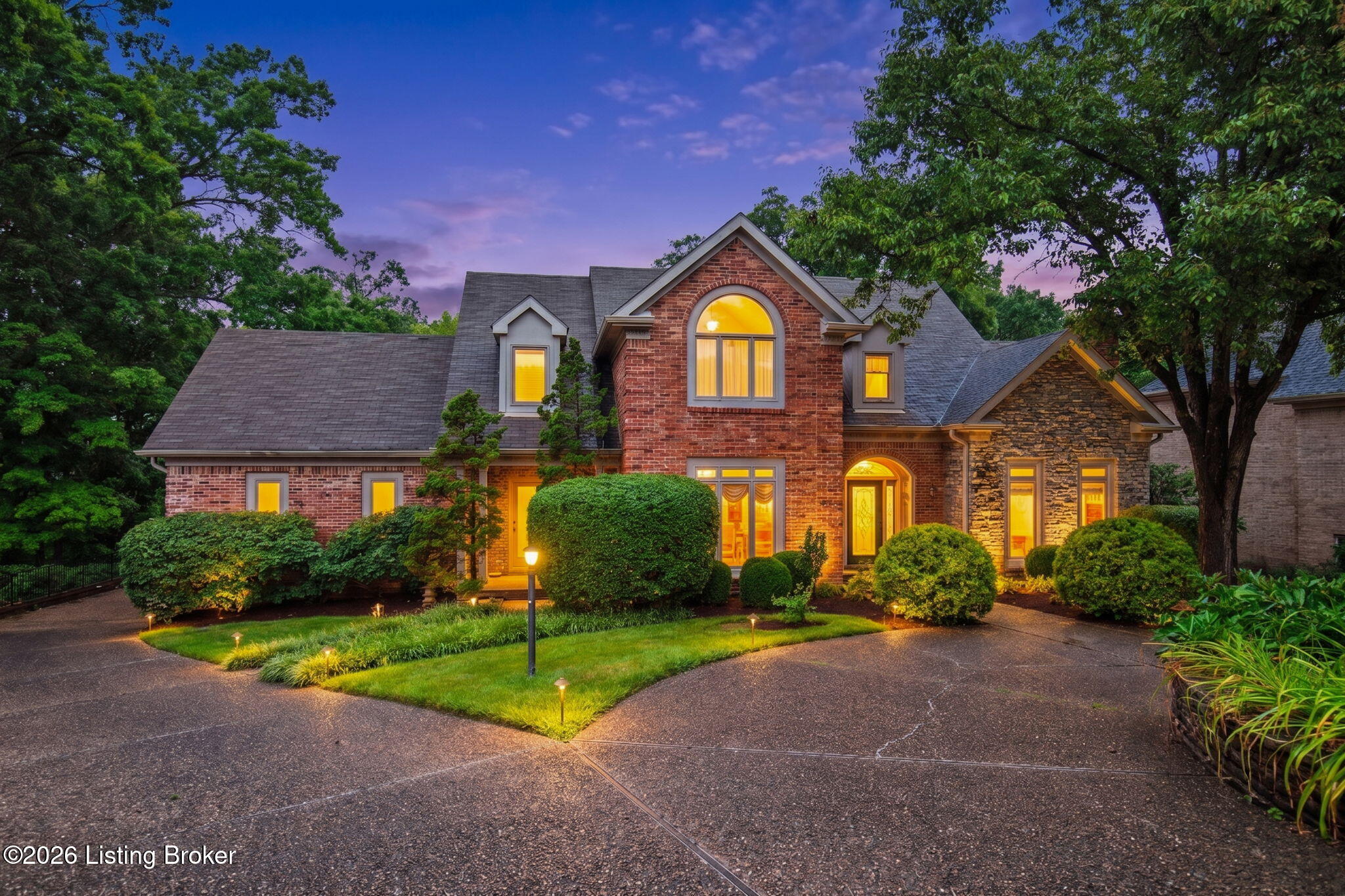 14701 Forest Creek Way Property Photo 1