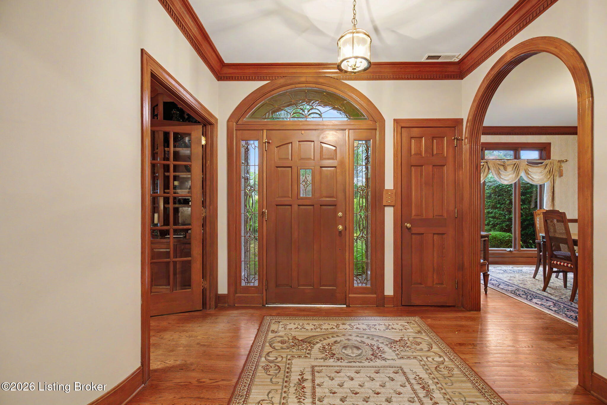 14701 Forest Creek Way Property Photo 4