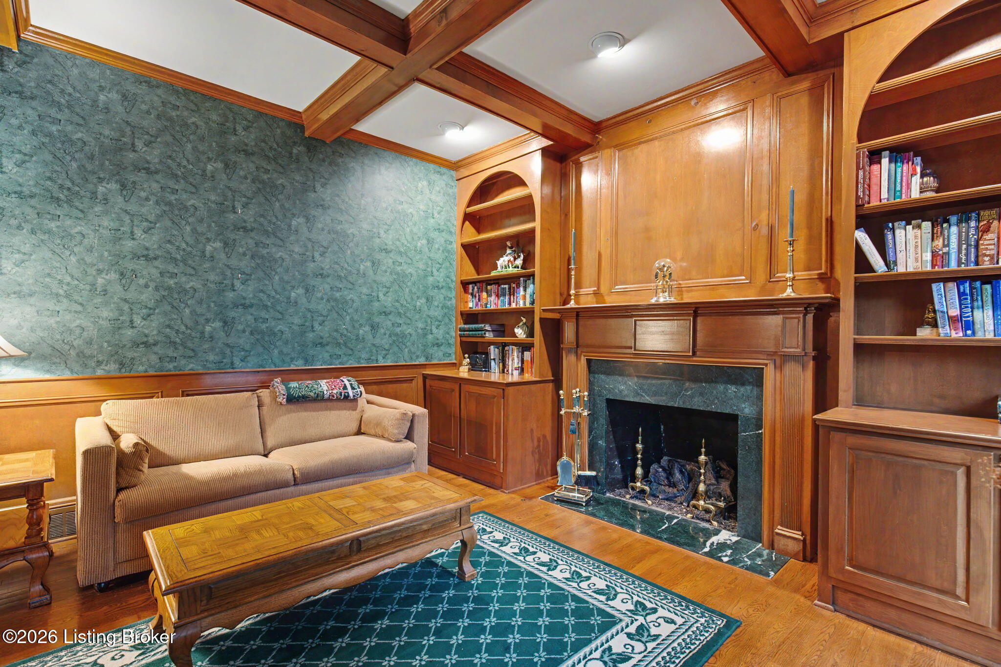 14701 Forest Creek Way Property Photo 8