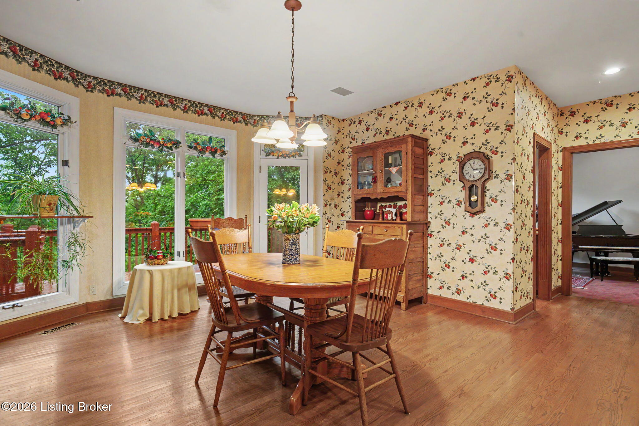 14701 Forest Creek Way Property Photo 22
