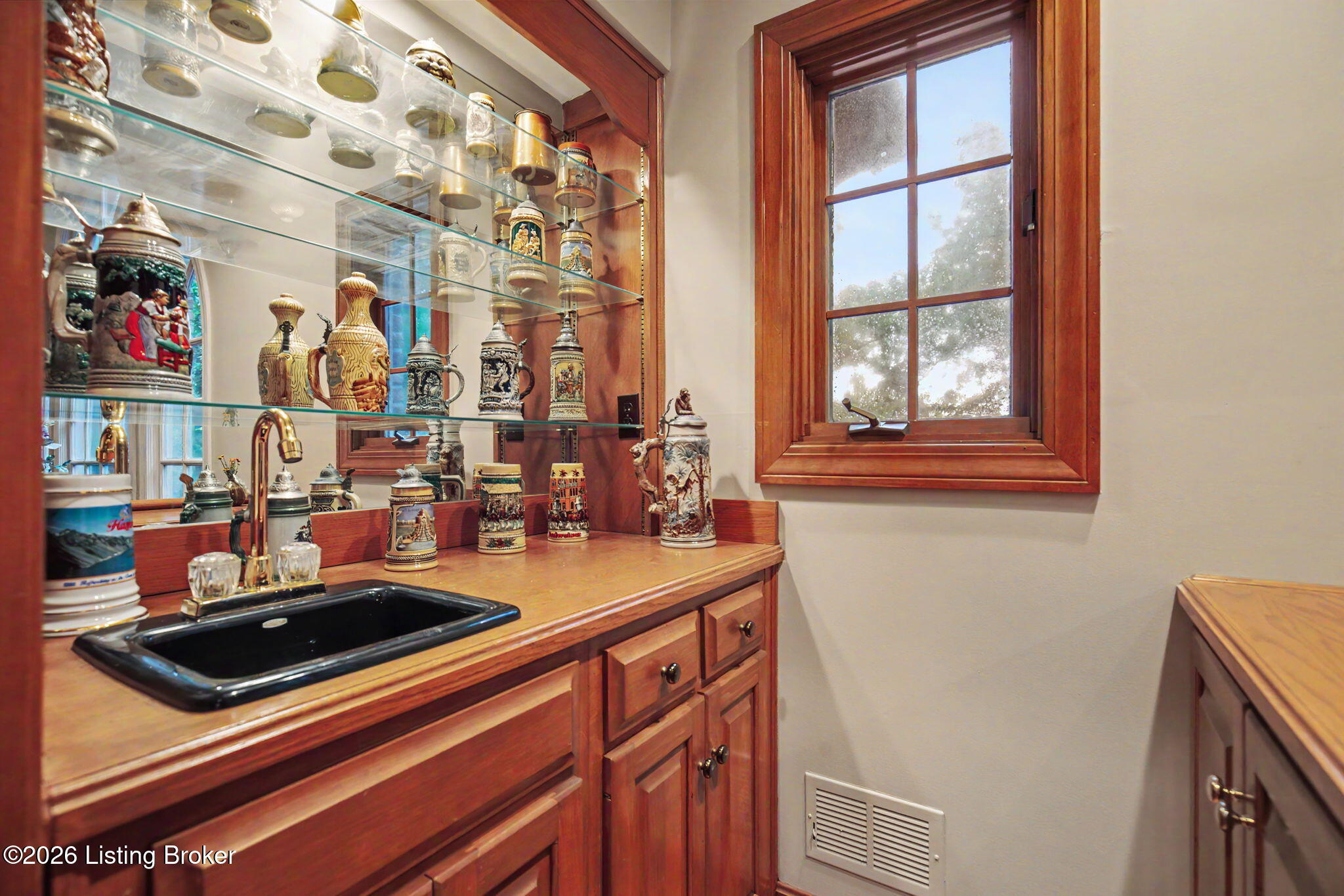 14701 Forest Creek Way Property Photo 26