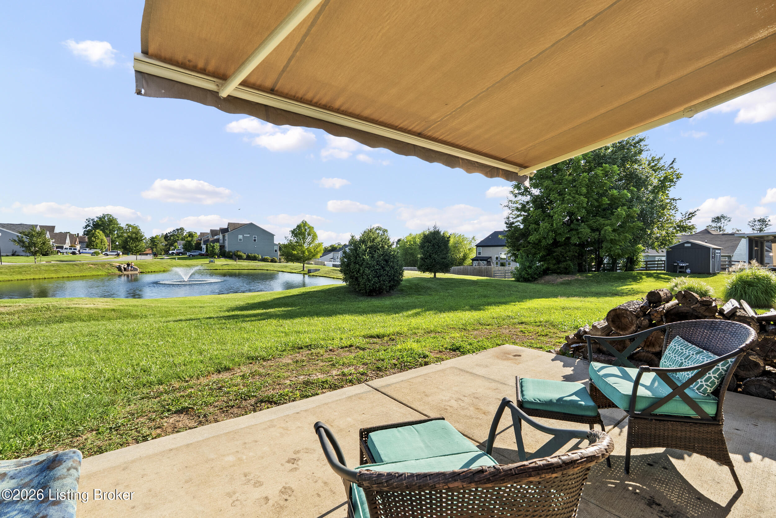 223 Bridlewood Dr Property Photo 11