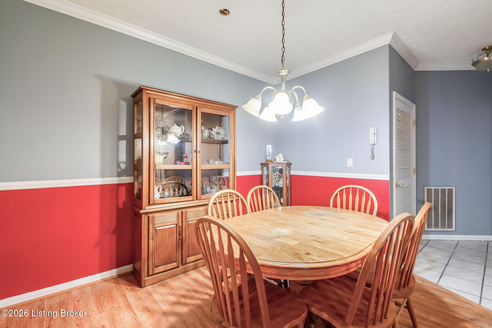 9210 Hawthorne Pointe Dr 103 Property Photo 5