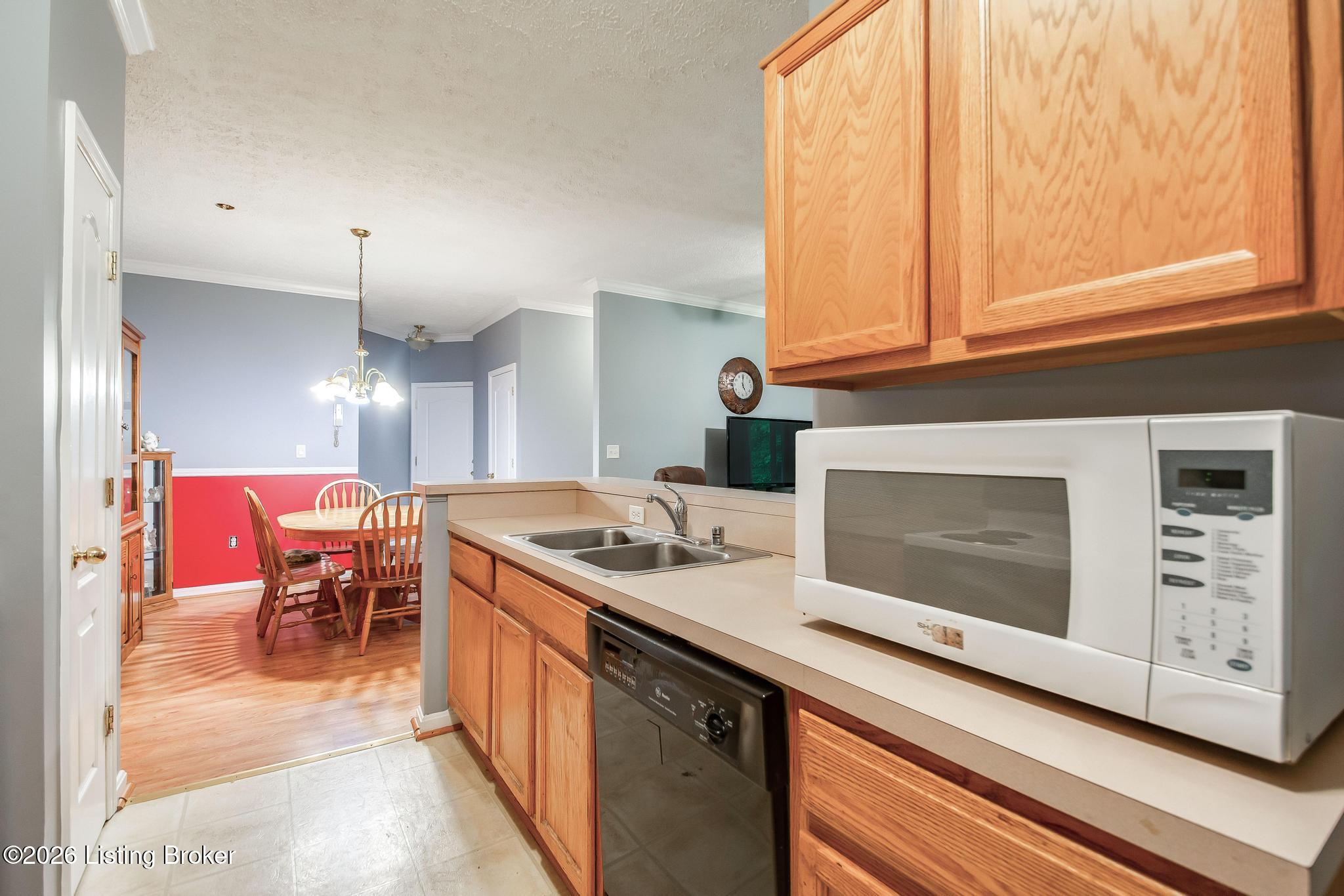 9210 Hawthorne Pointe Dr 103 Property Photo 10