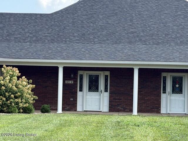 105d Twin Oaks Dr Property Photo 2