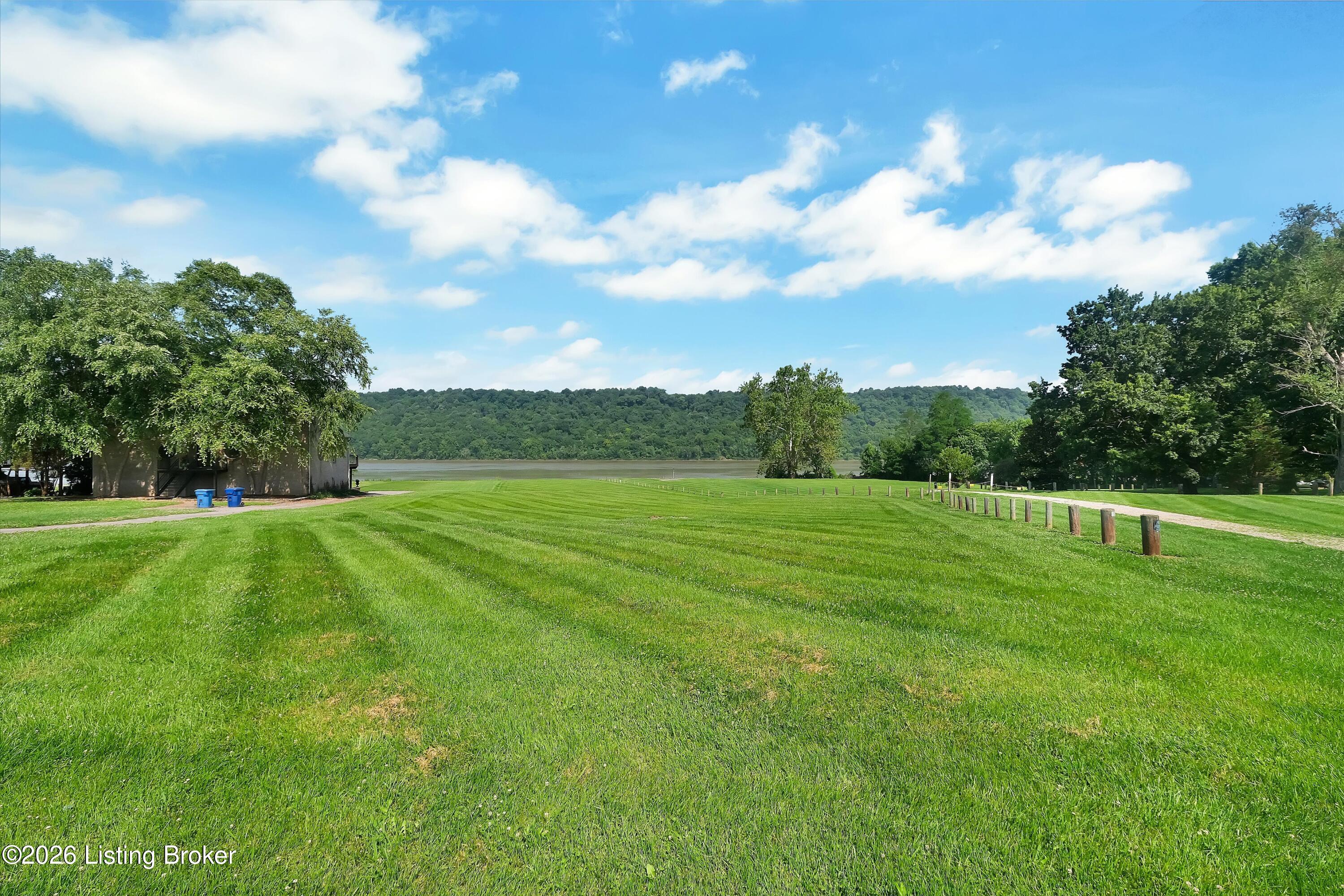 6515 Jacob Dr Property Photo 2