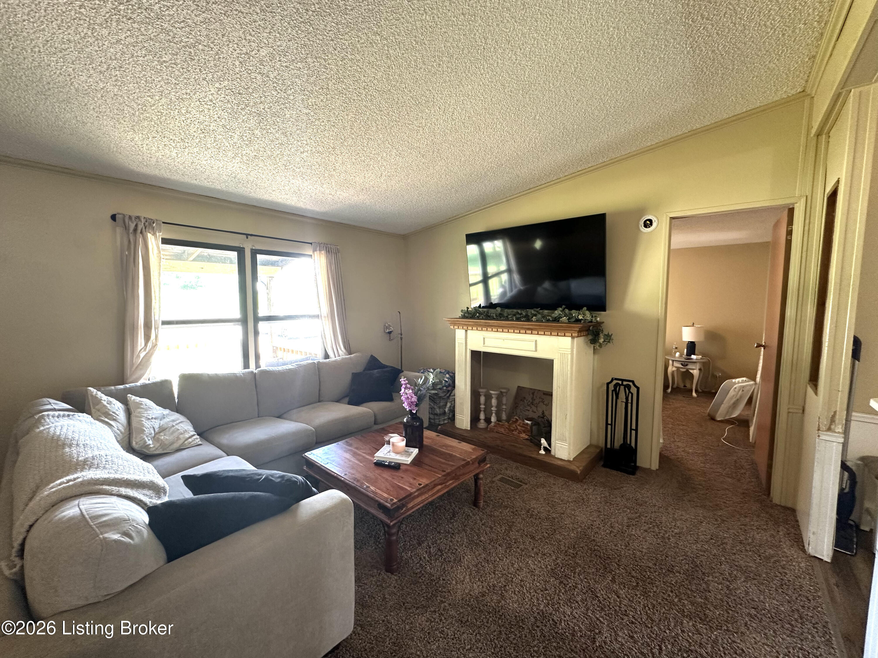 5805 Old State Rd Property Photo 5