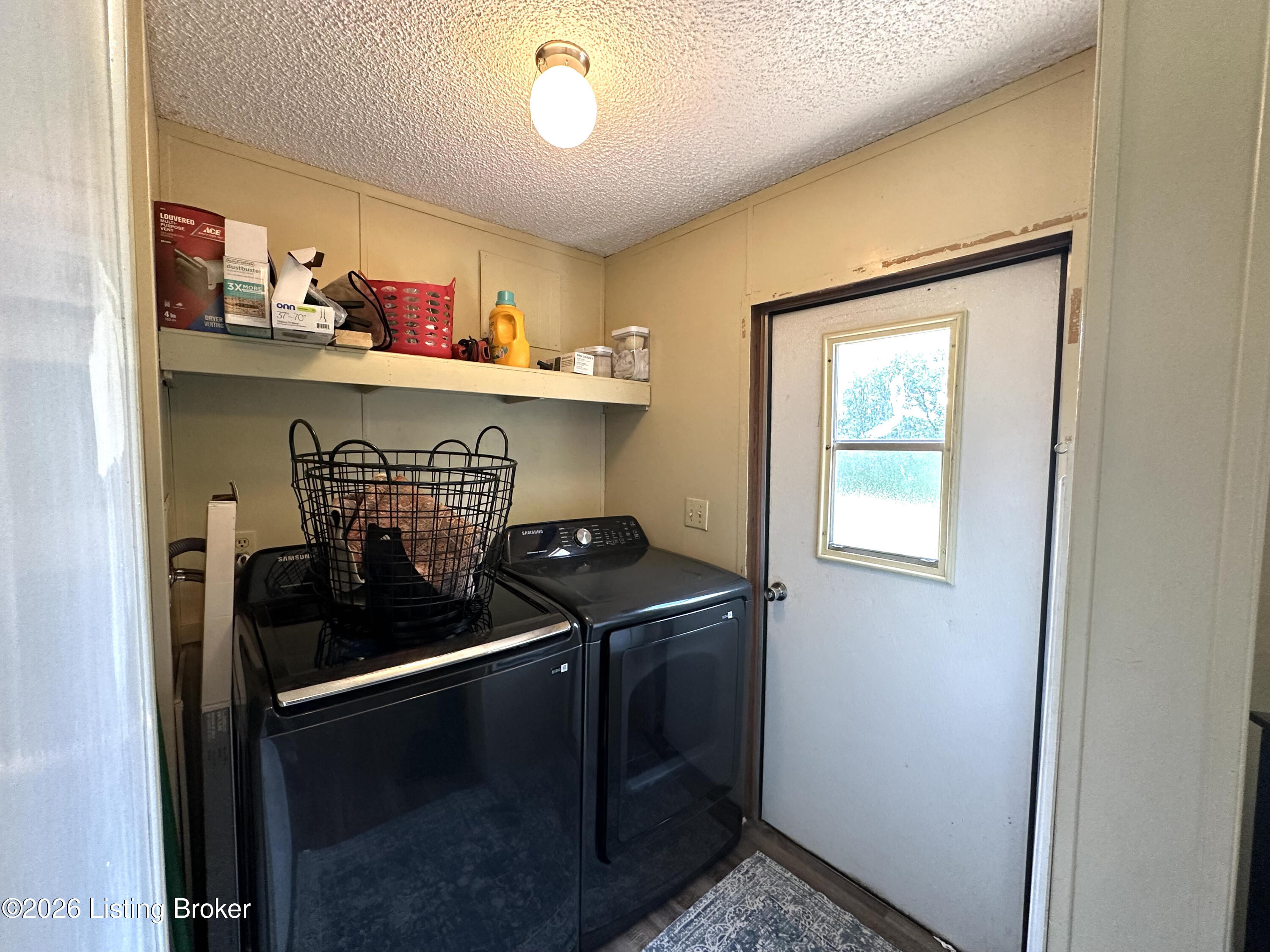 5805 Old State Rd Property Photo 9