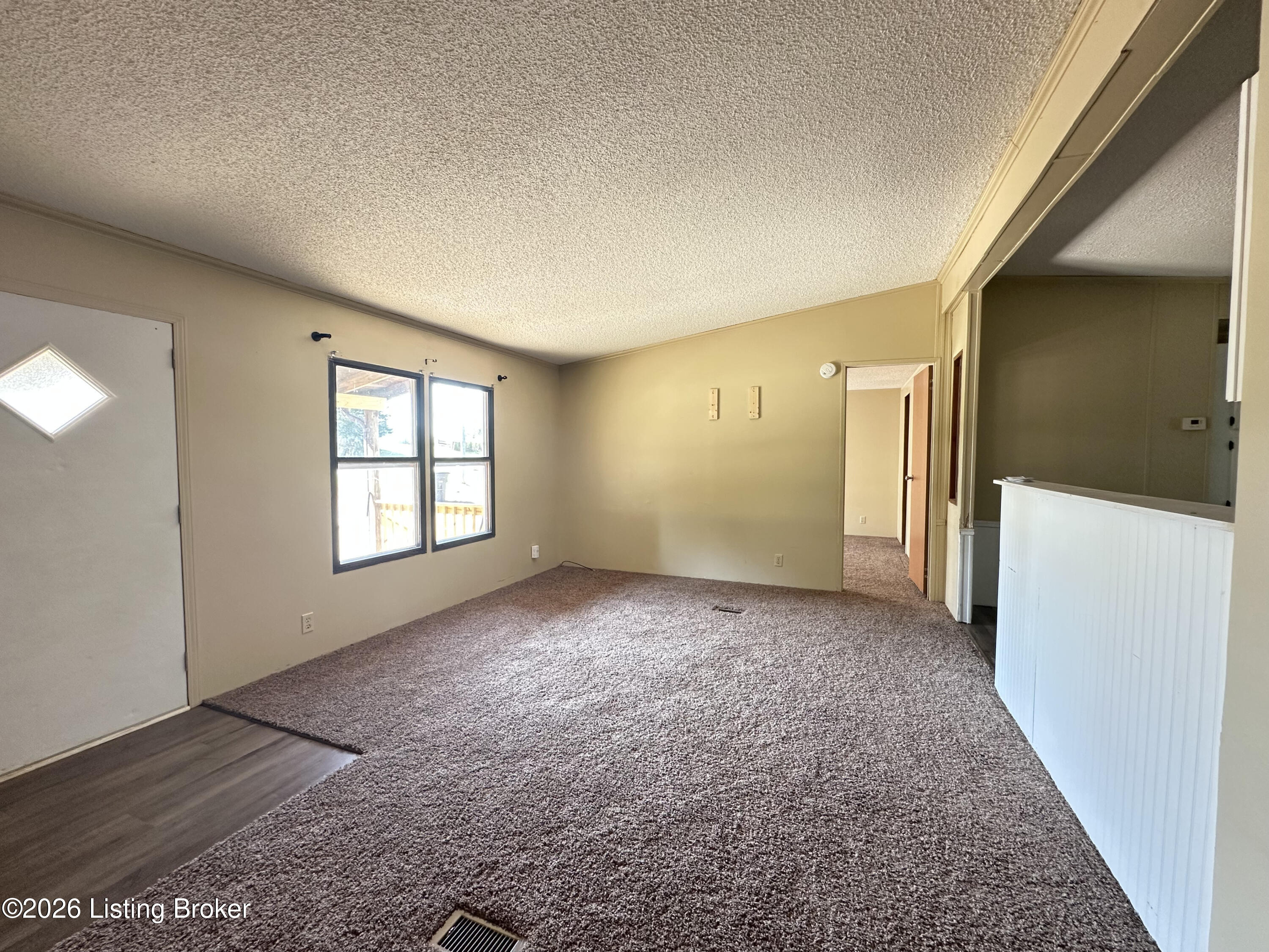 5805 Old State Rd Property Photo 9