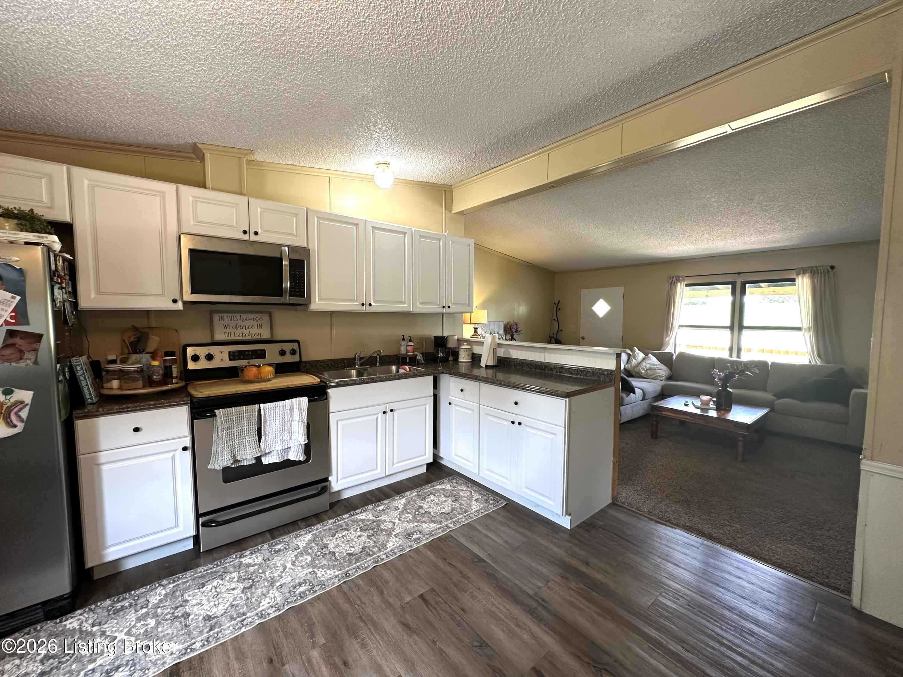 5805 Old State Rd Property Photo 10
