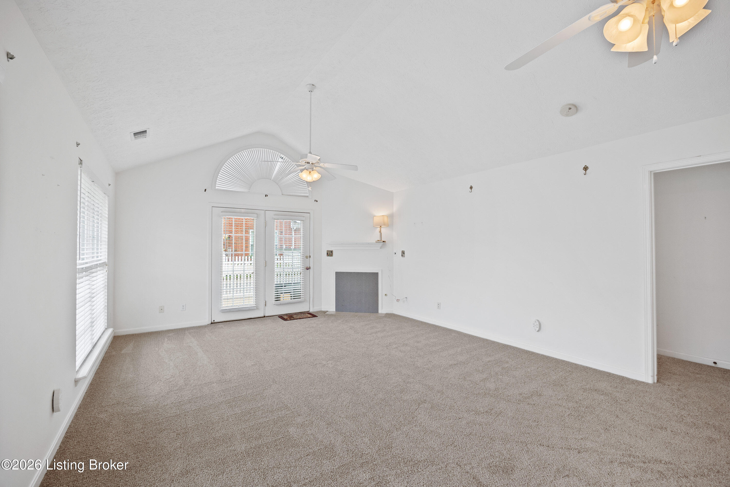 10450 Monticello Forest Cir Property Photo 7