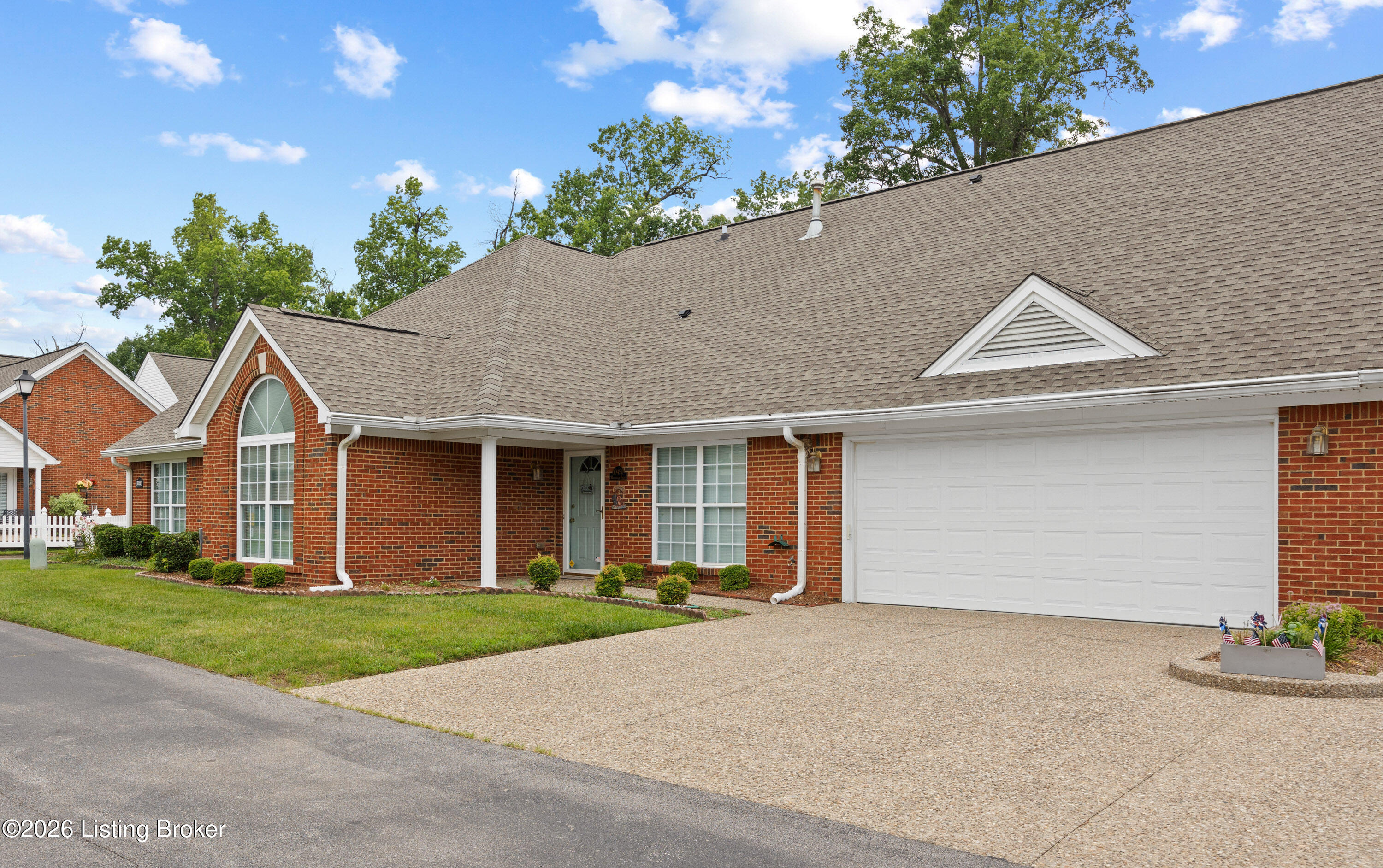 10450 Monticello Forest Cir Property Photo 27