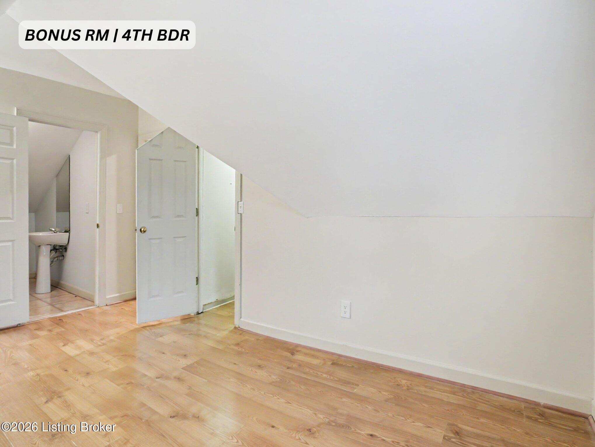 312 S Lyndon Ln Property Photo 46