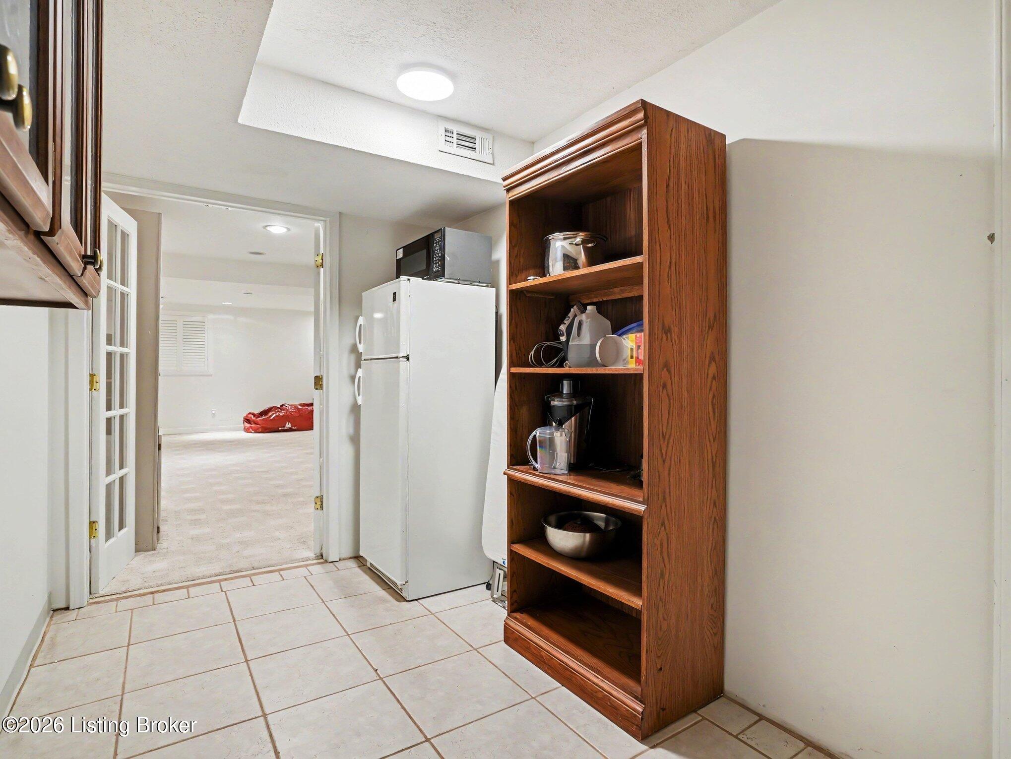 312 S Lyndon Ln Property Photo 61
