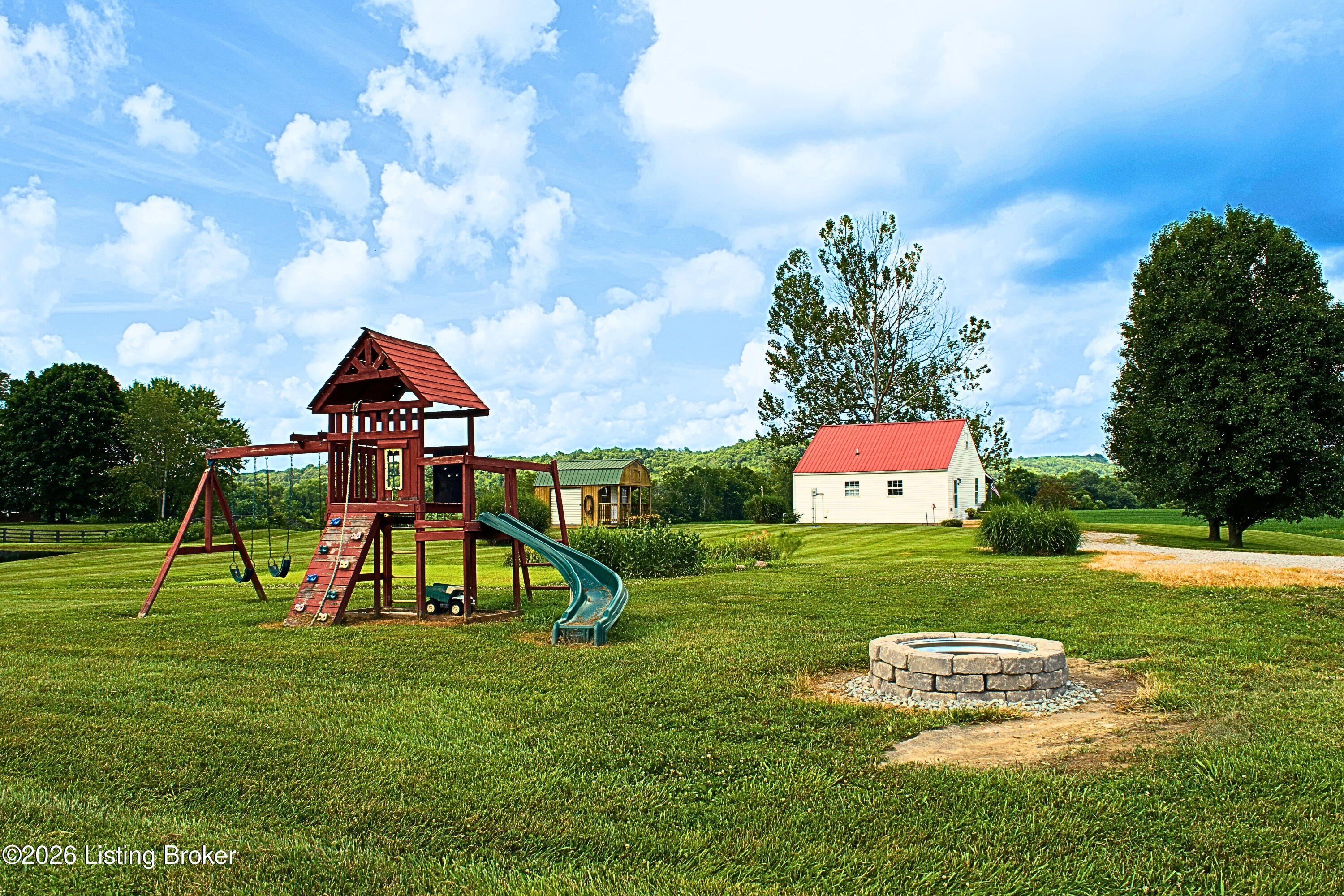 7012 Highway 389 Property Photo 5