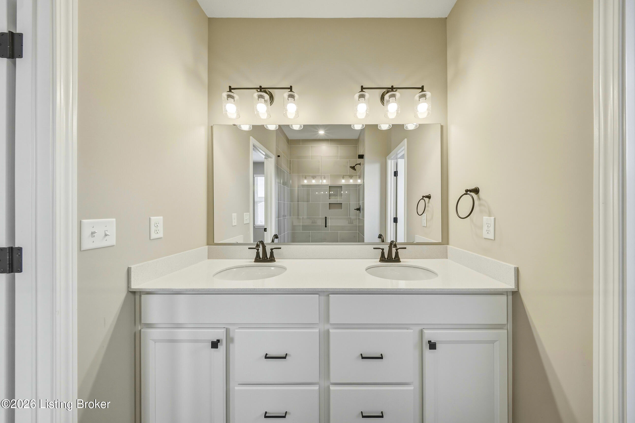 205 Harvest Point Way Property Photo 32