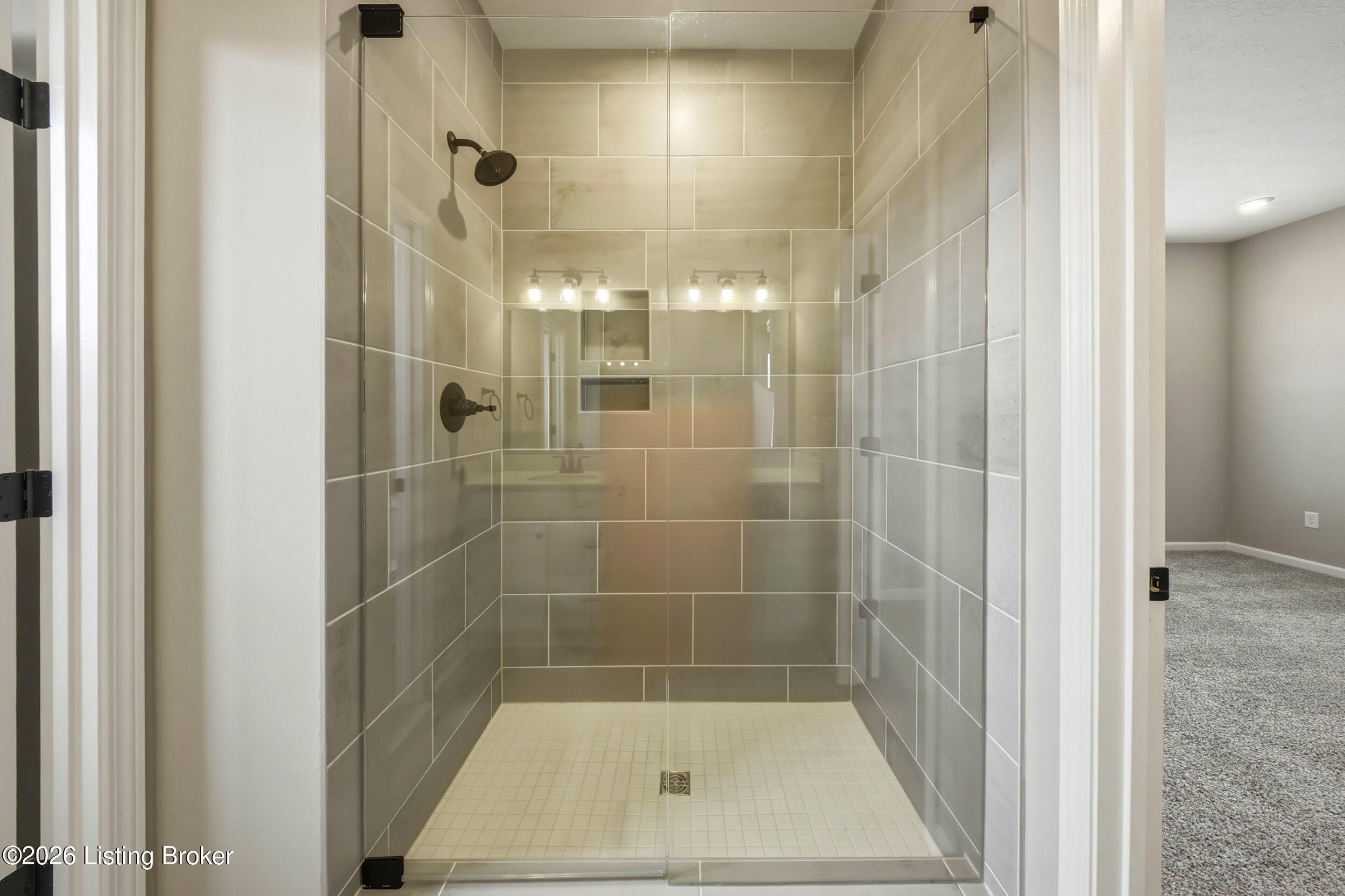 205 Harvest Point Way Property Photo 33