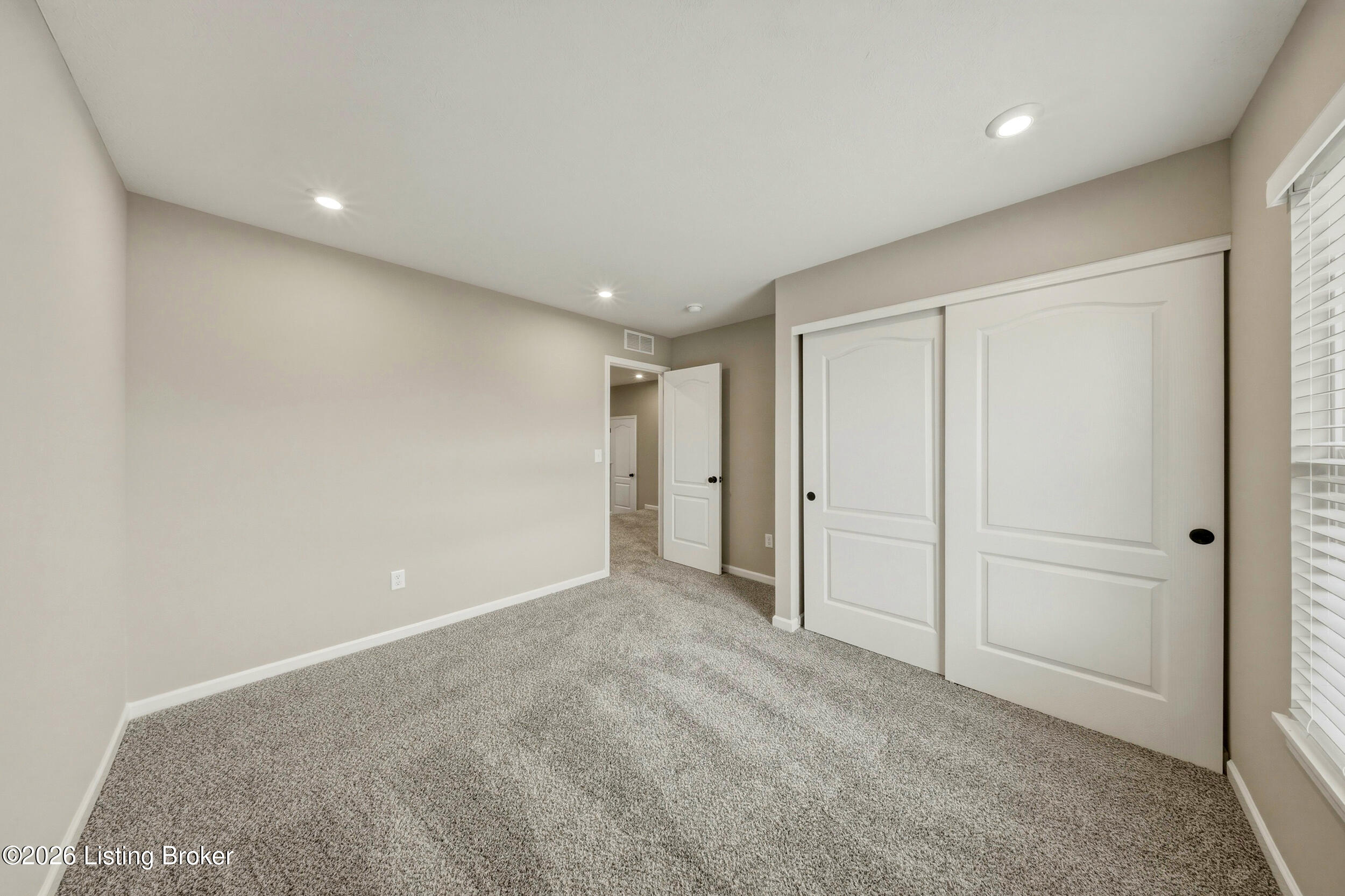 205 Harvest Point Way Property Photo 36