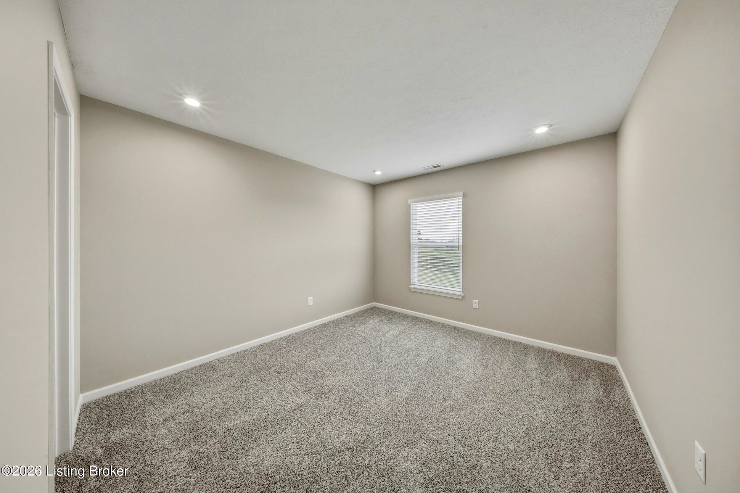 205 Harvest Point Way Property Photo 38
