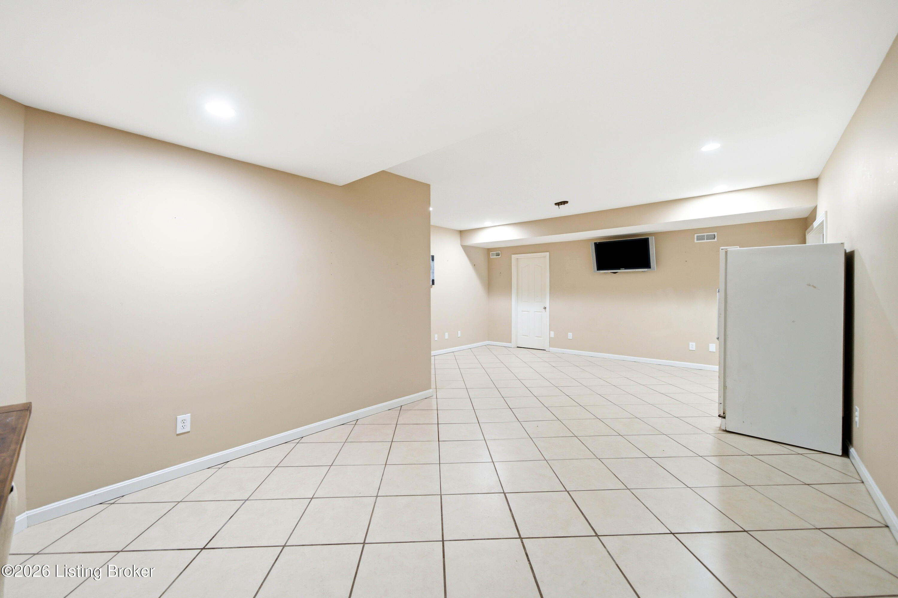 5314 High Crest Dr Property Photo 56