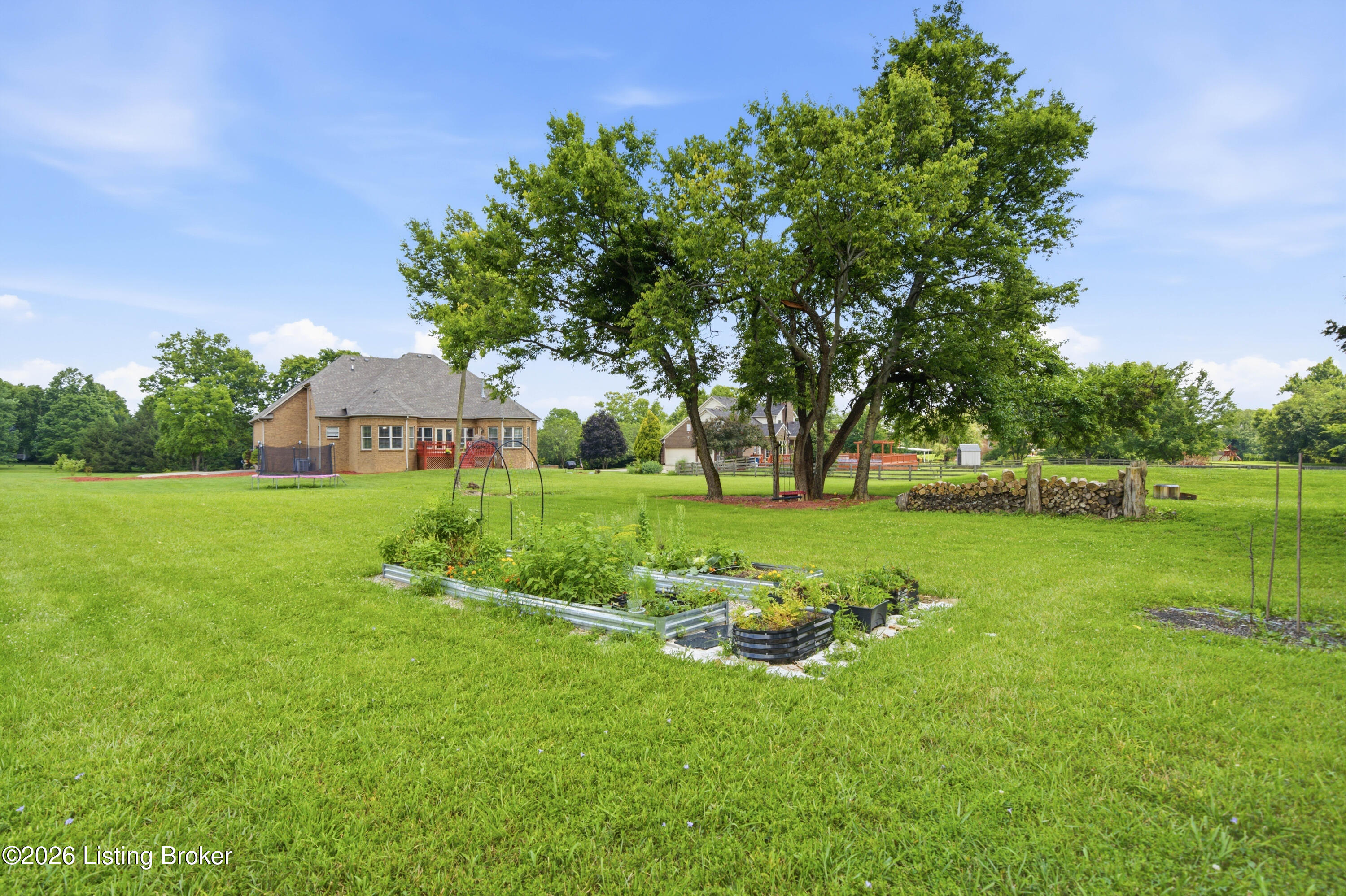 5314 High Crest Dr Property Photo 75