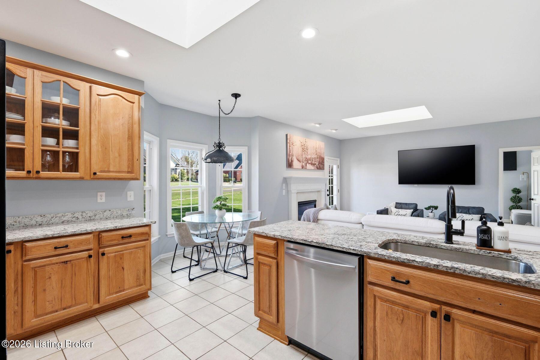 305 Gablewood Cir Property Photo 11
