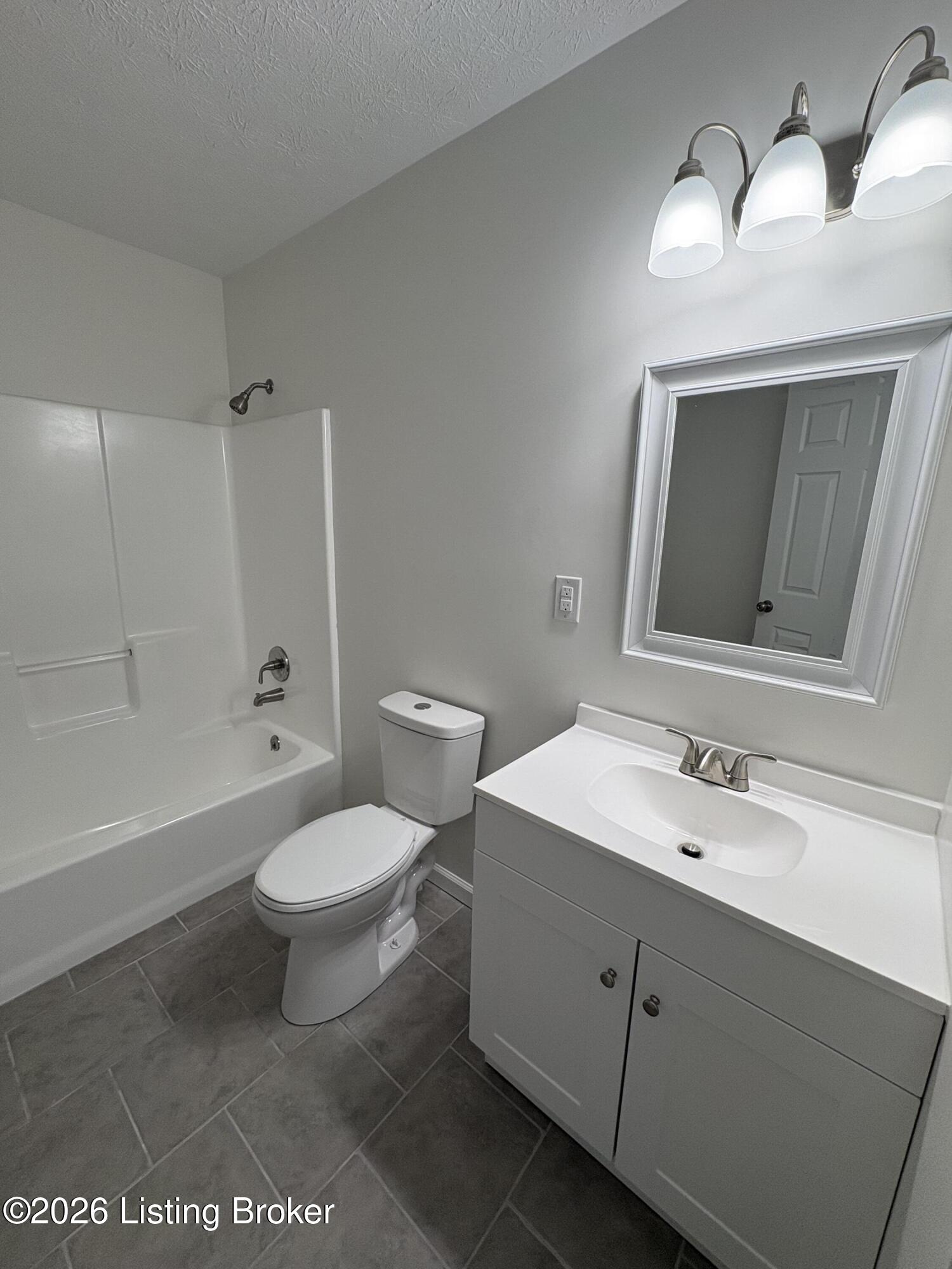 275 5th Ave Property Photo 12