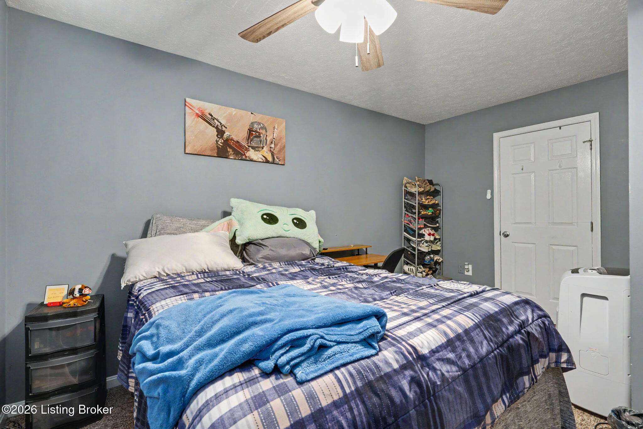1100 E Oak St Property Photo 59