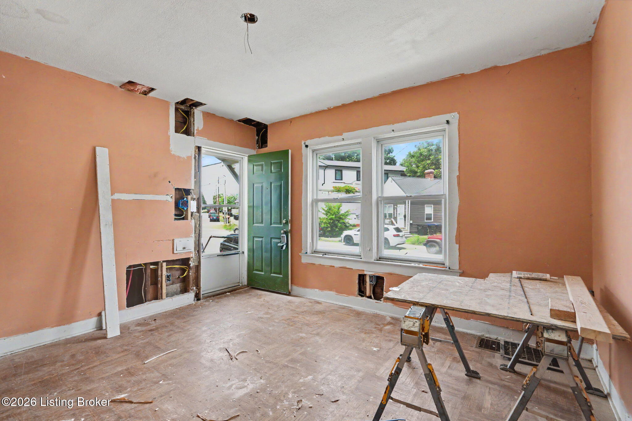 1100 E Oak St Property Photo 63