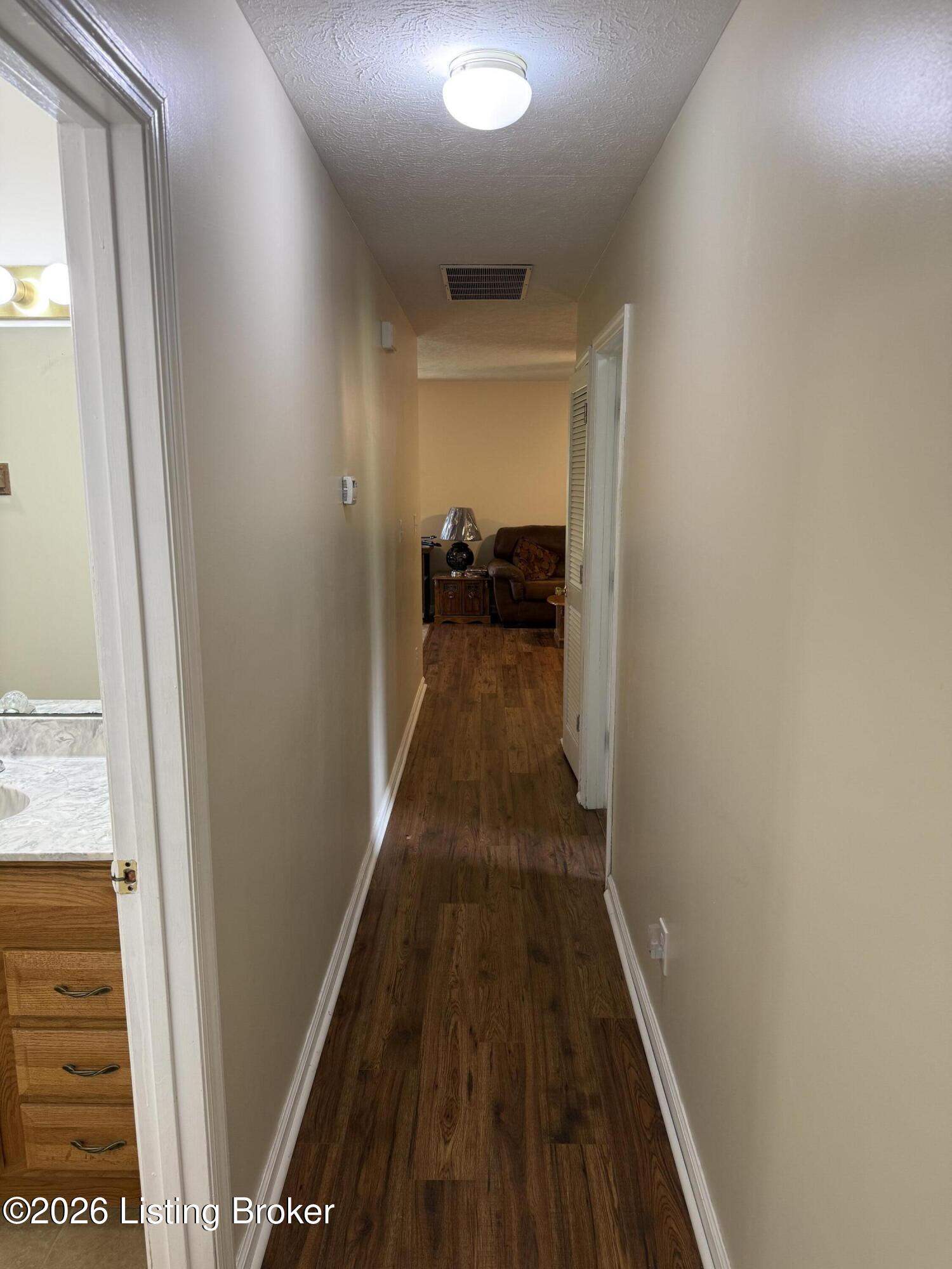 119 Willoughby St Property Photo 33