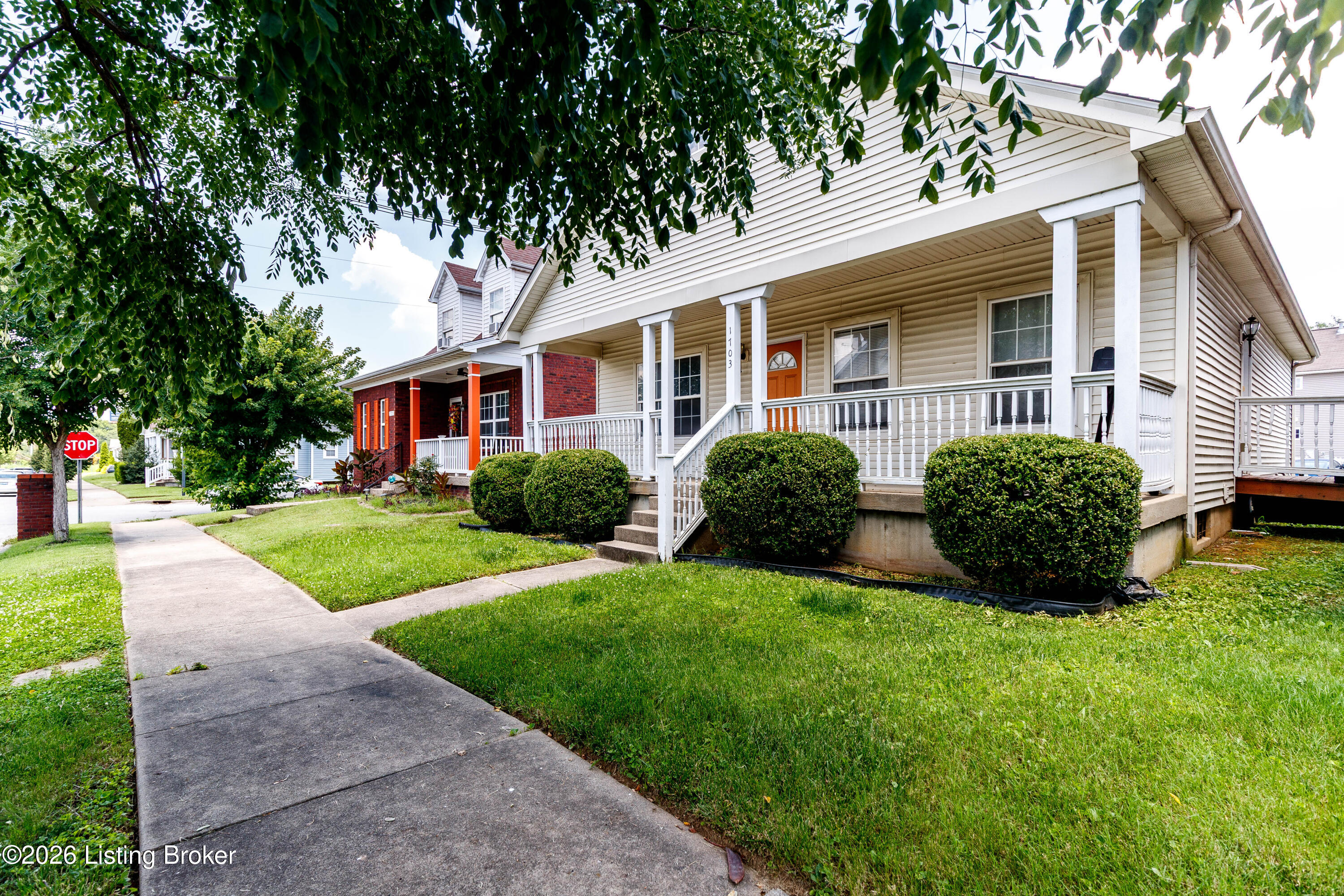 1703 Mae Street Kidd Ave Property Photo 3