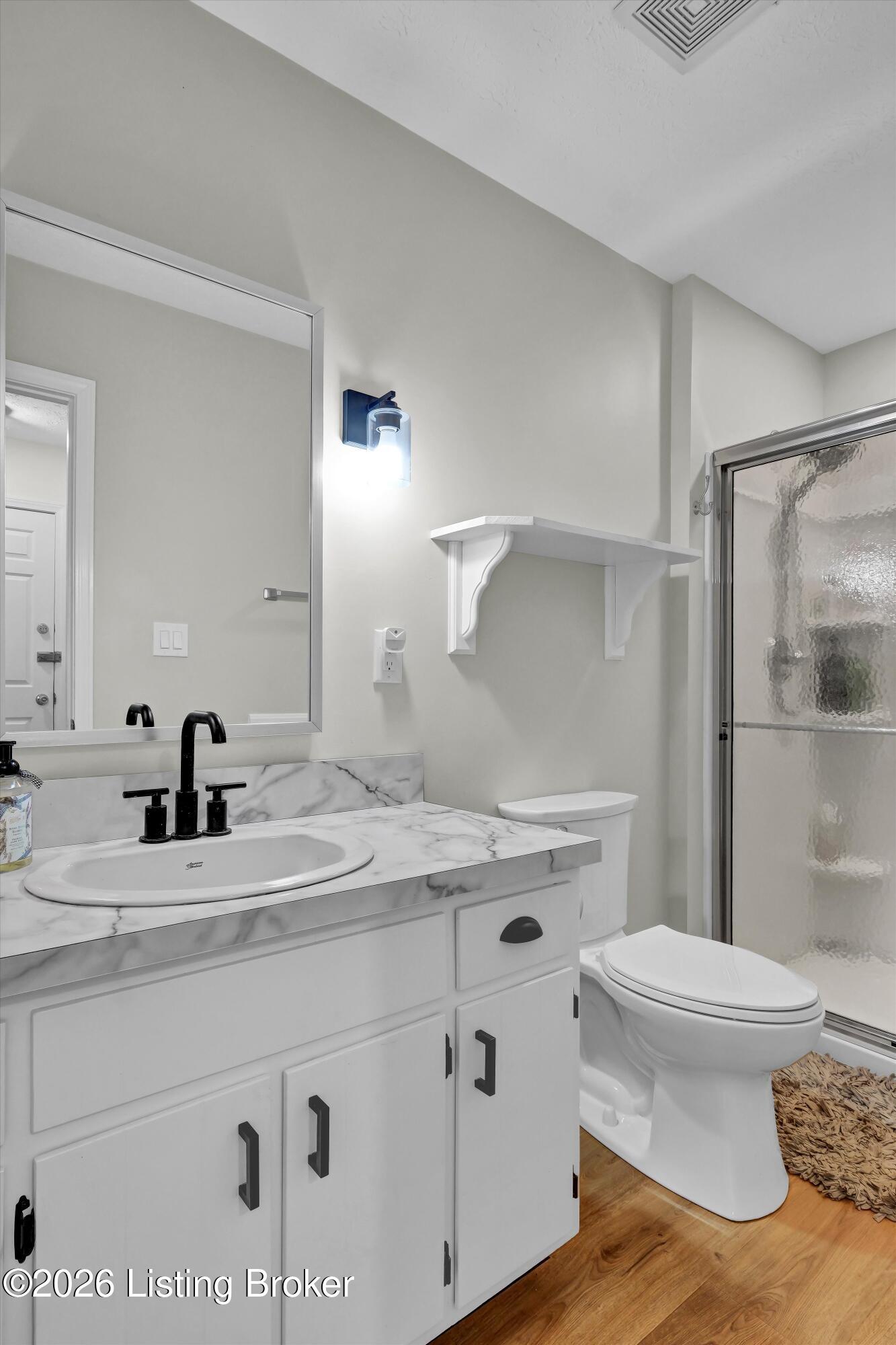 3822 Carriage Hill Dr Property Photo 12