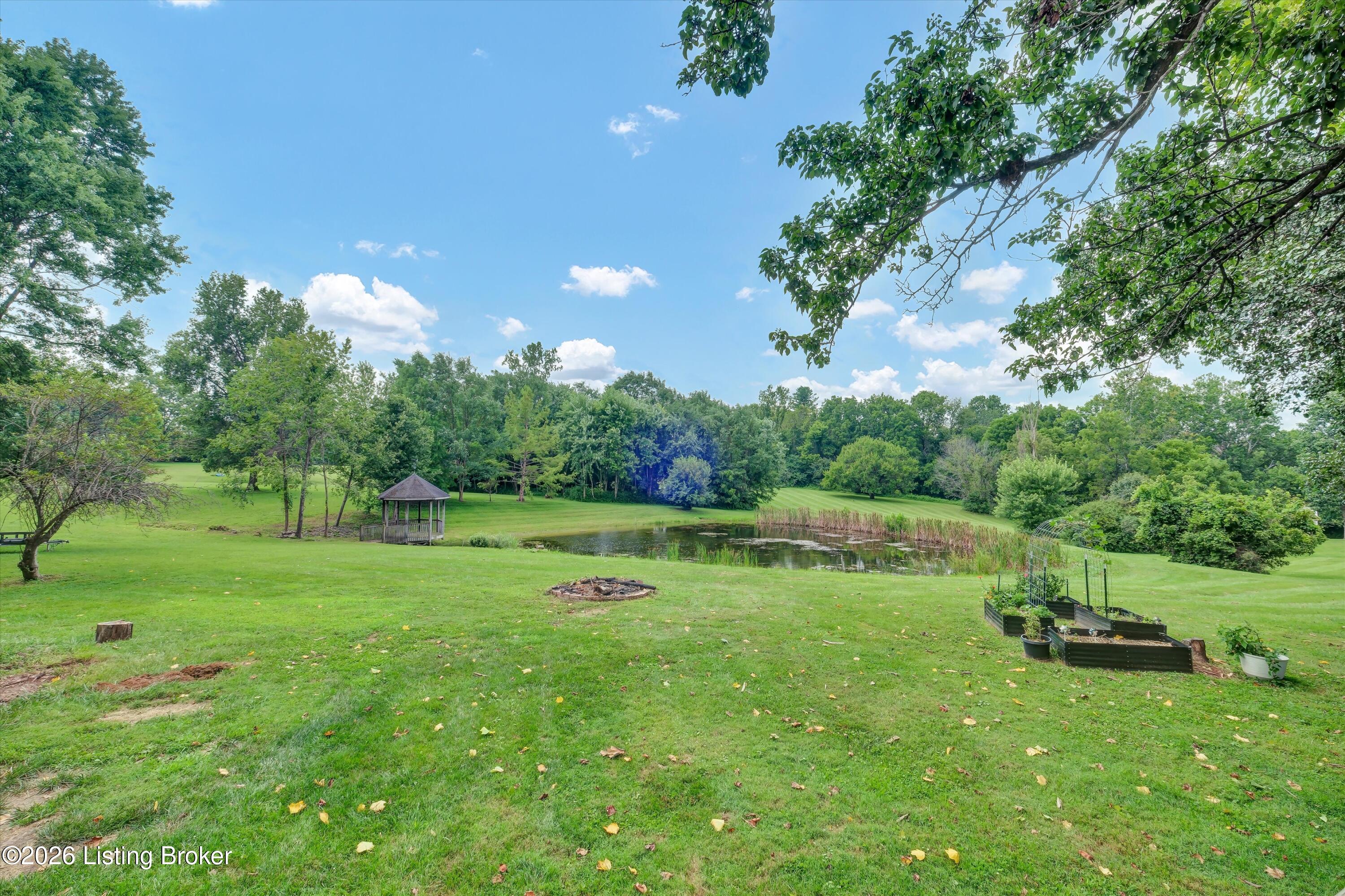 3822 Carriage Hill Dr Property Photo 33