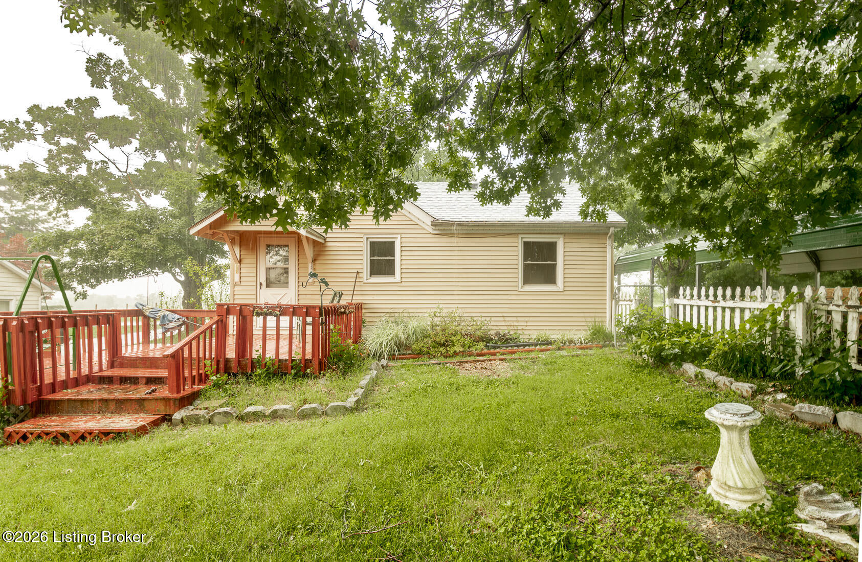 3936 Aiken Rd Property Photo 6