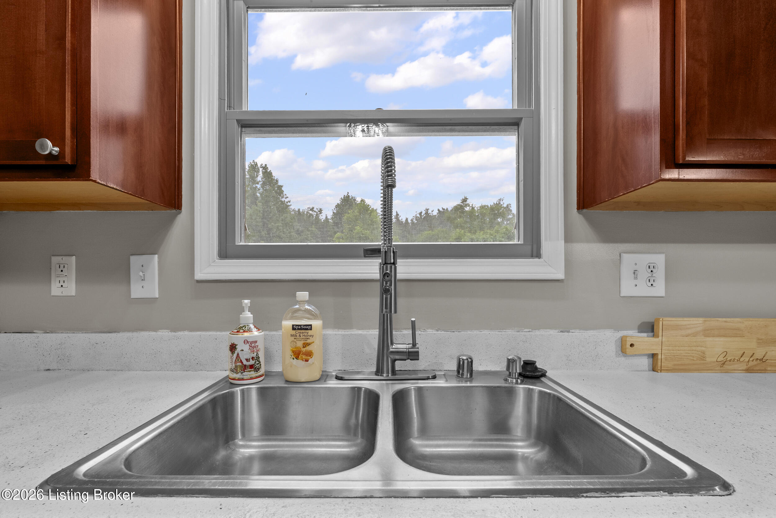 12304 Dominion Way Property Photo 15