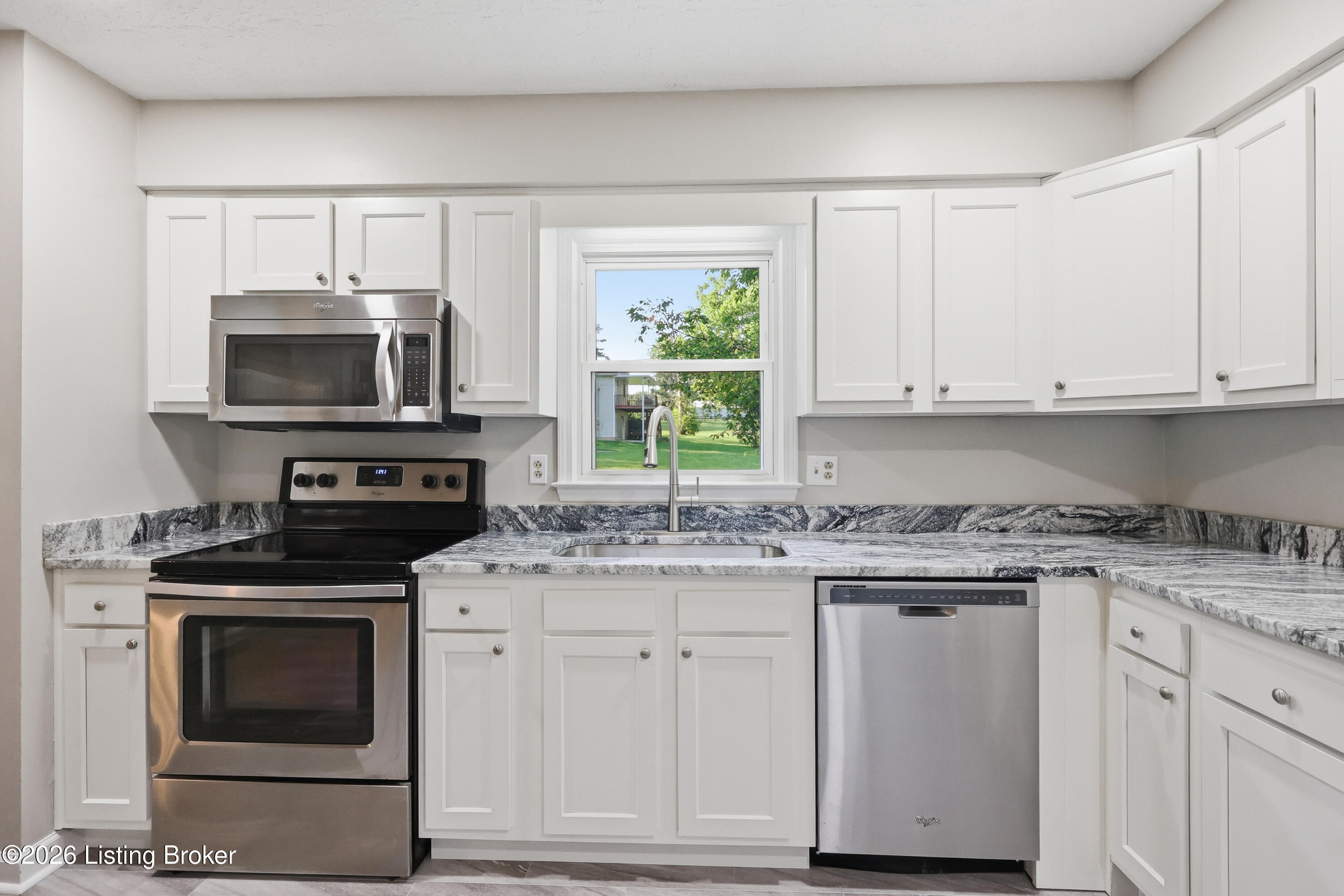 1390 Alton Station Rd Property Photo 15